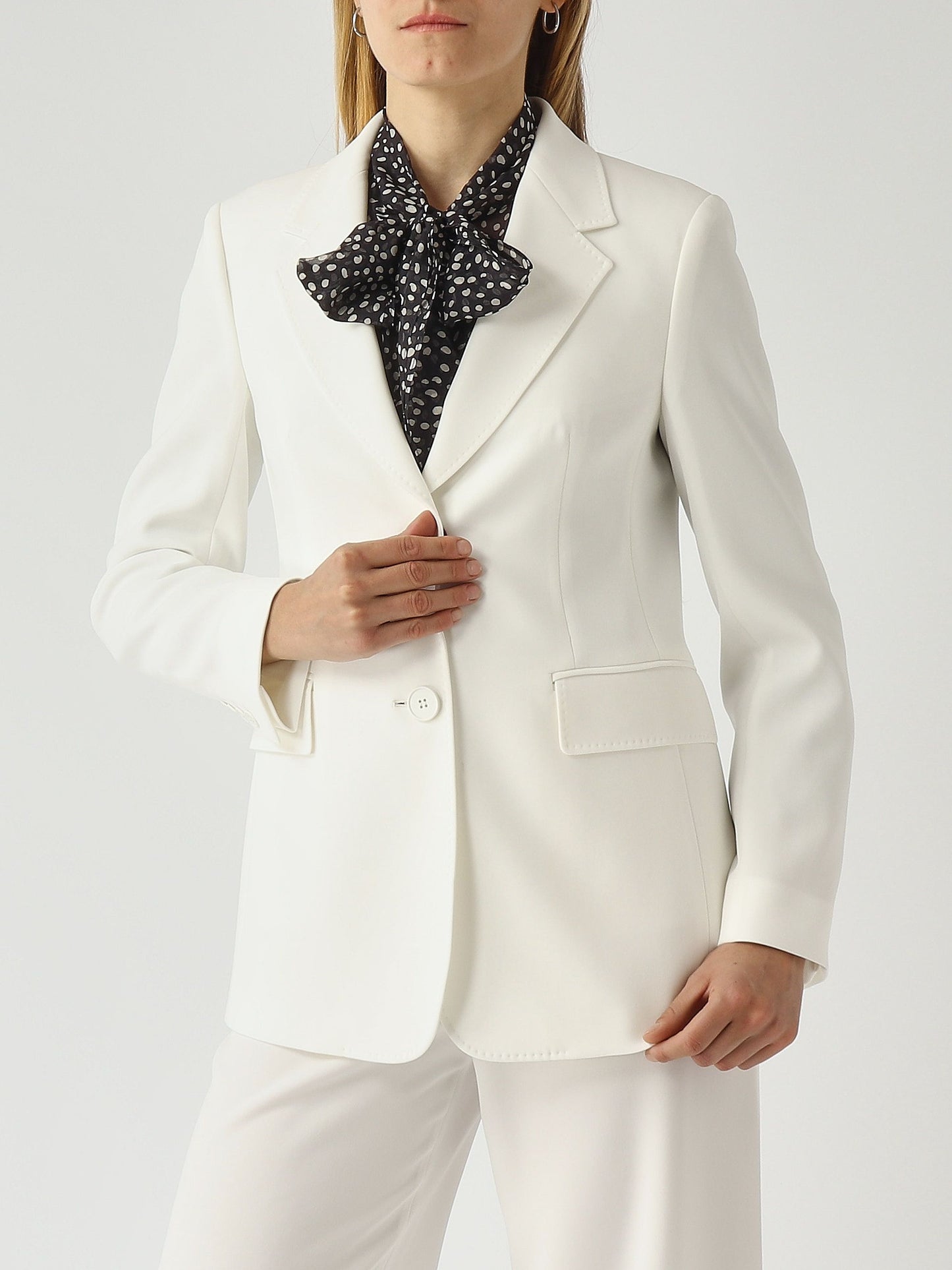 1059 MaxMara կանացի կոստյում