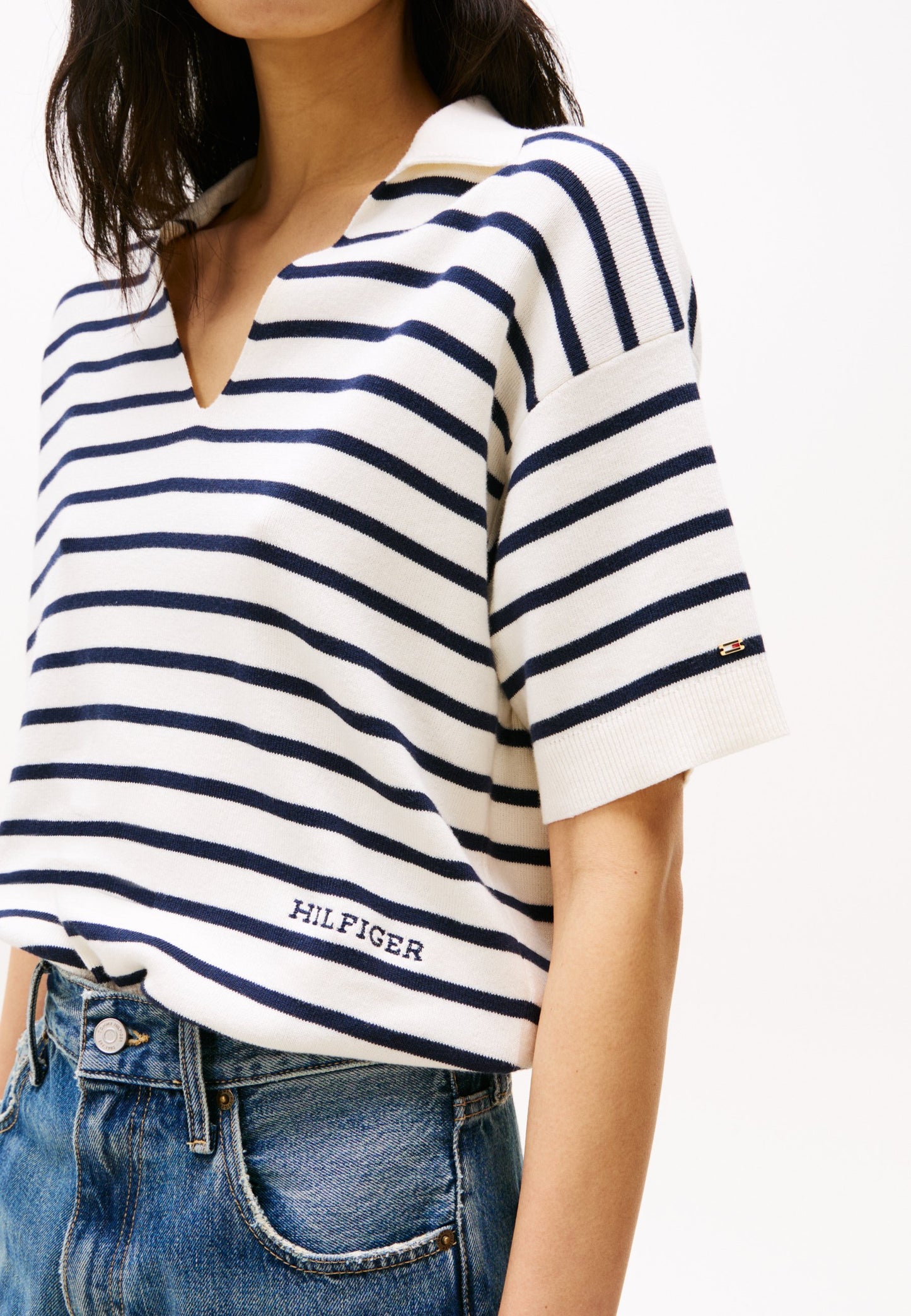 0793 Tommy Hilfiger կարճաթև բլուզ