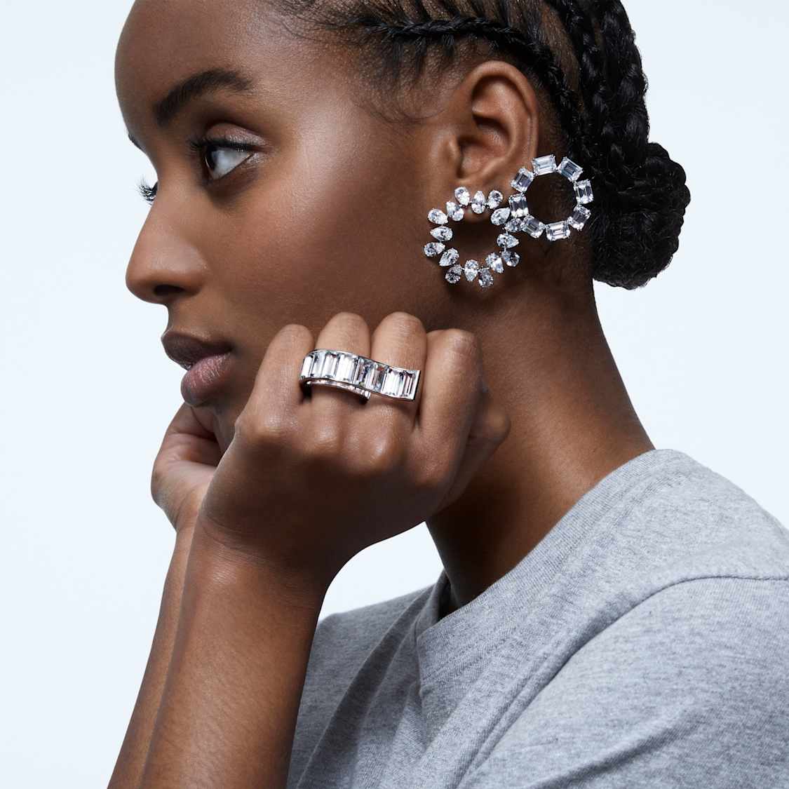 0496 Swarovski ականջօղ
