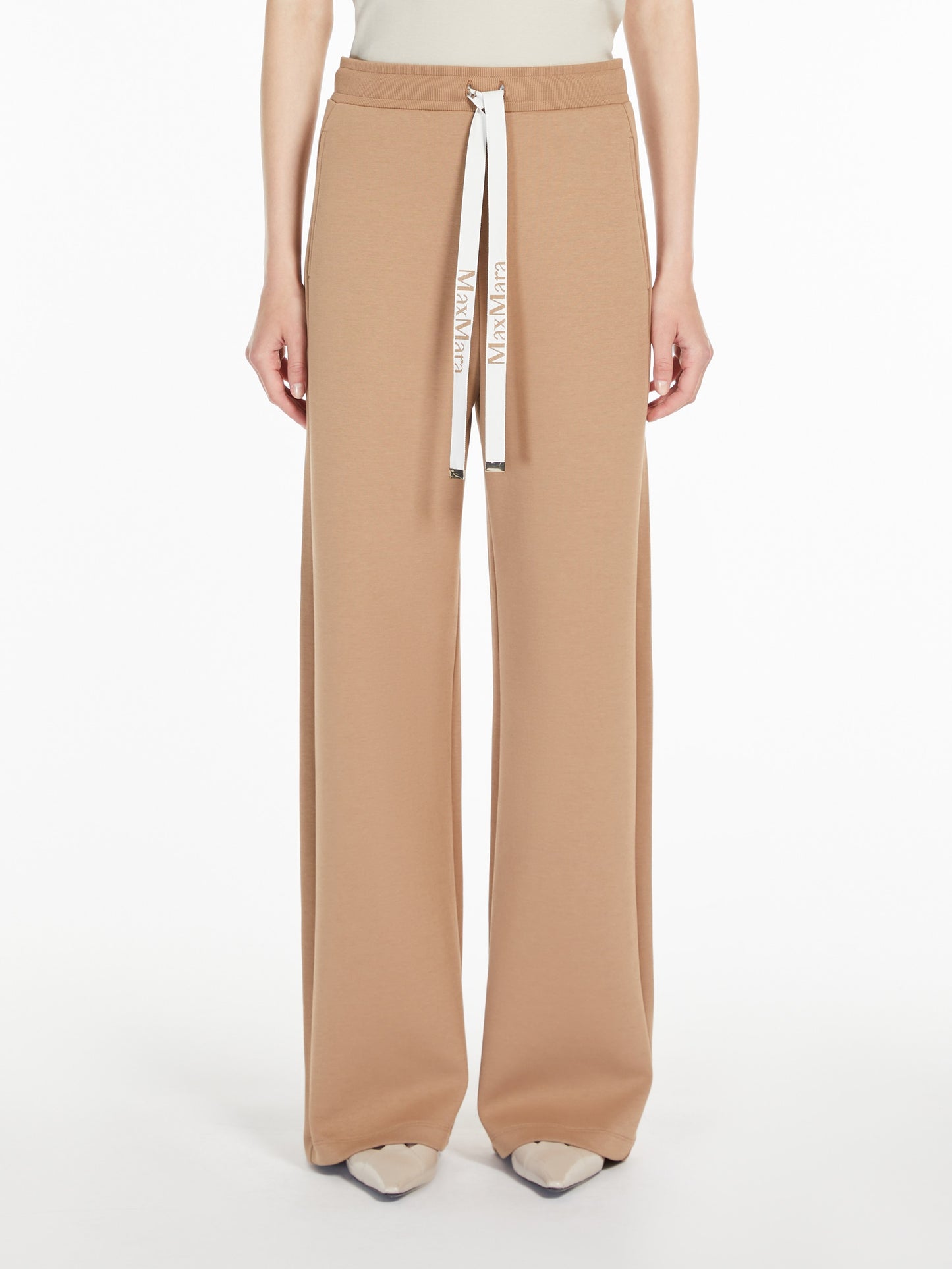 0564 MaxMara սպորտային հագուստ
