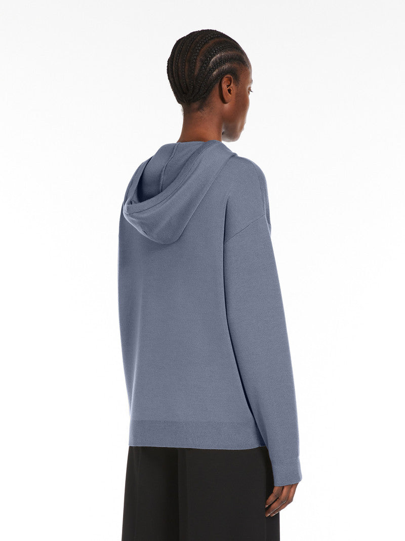 1152 MaxMara սպորտային բլուզ