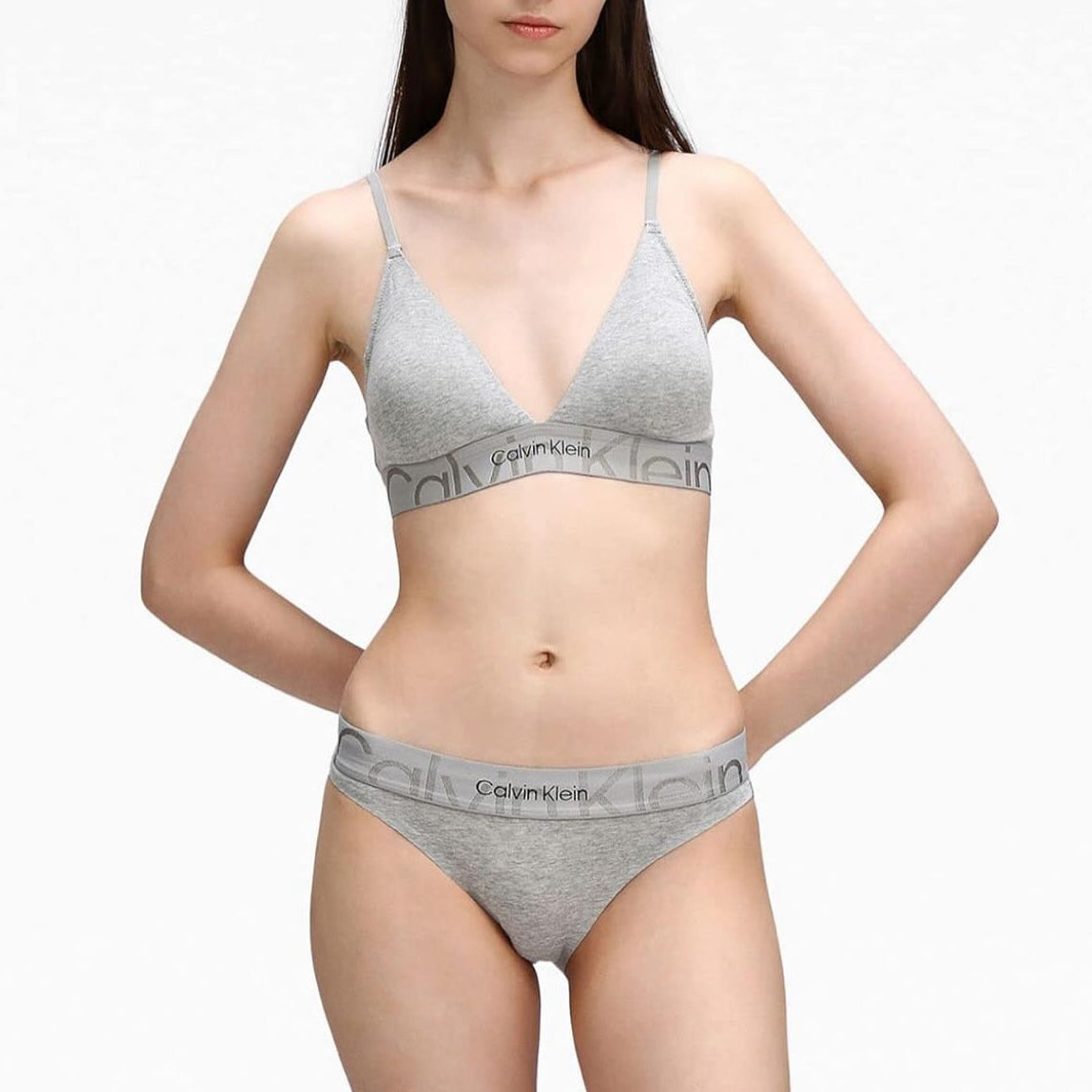0675 Calvin Klein ներքնազգեստ