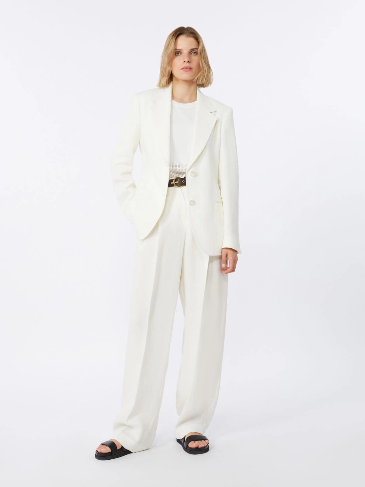 0999 MaxMara կոստյում
