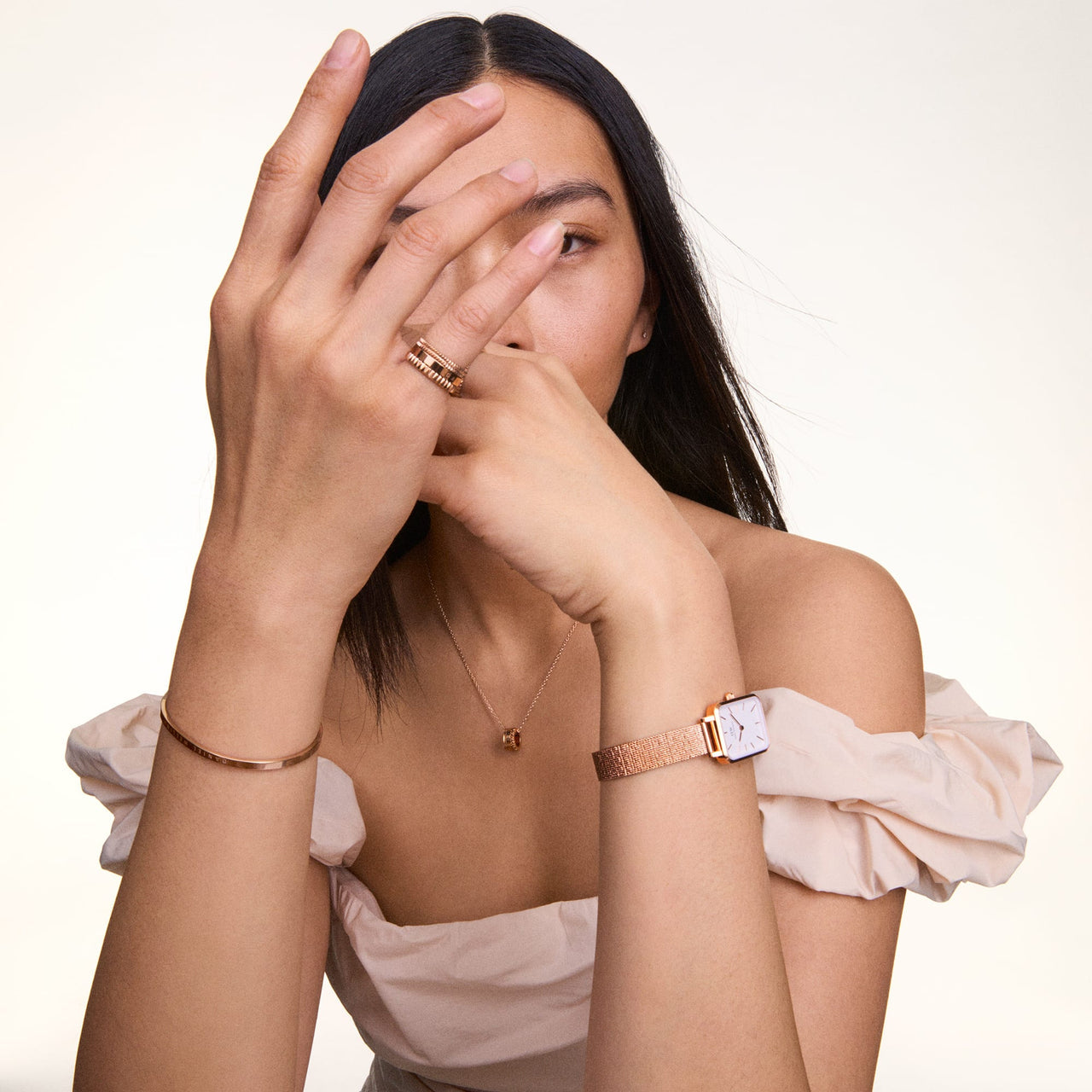 0788 Daniel Wellington վզնոց