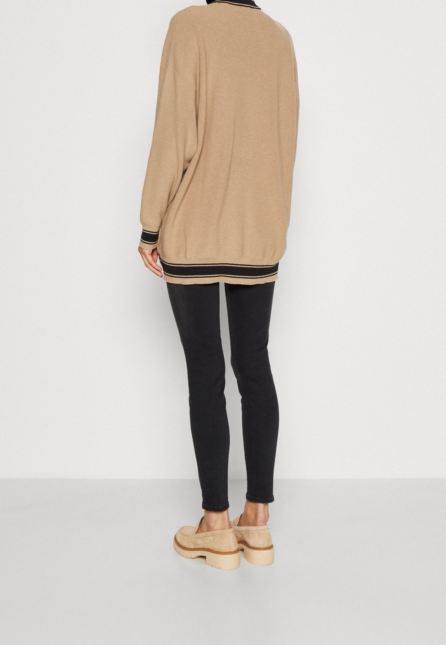 1291 Armani Exchange ժակետ