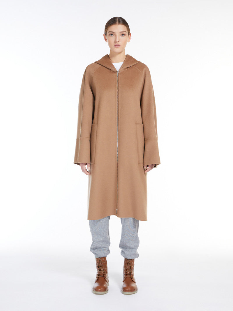 1154 MaxMara աշնանային վերարկու