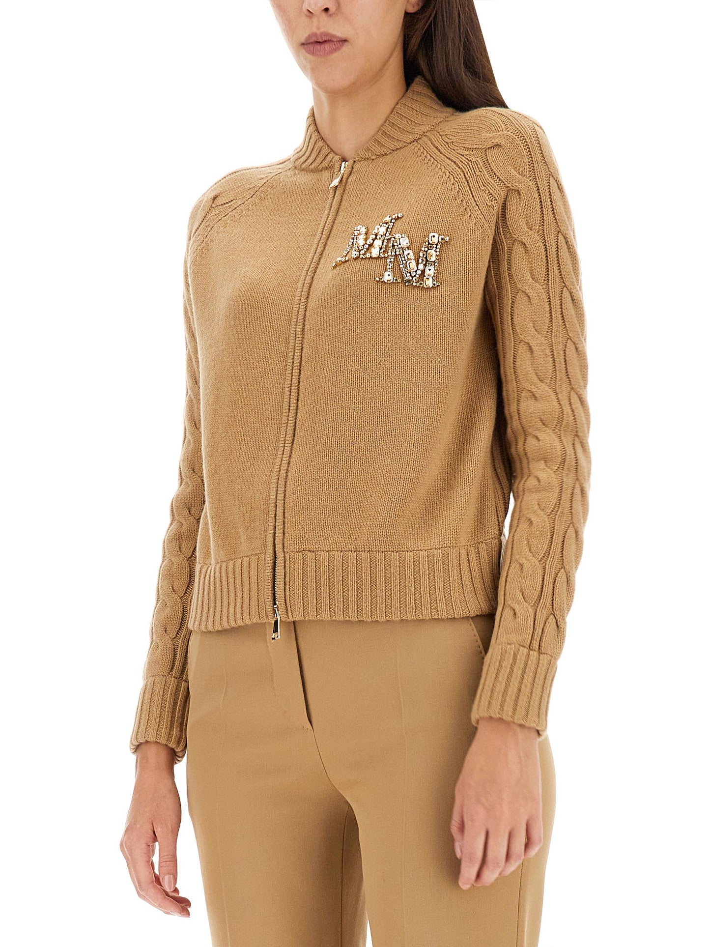 0385 MaxMara ժակետ