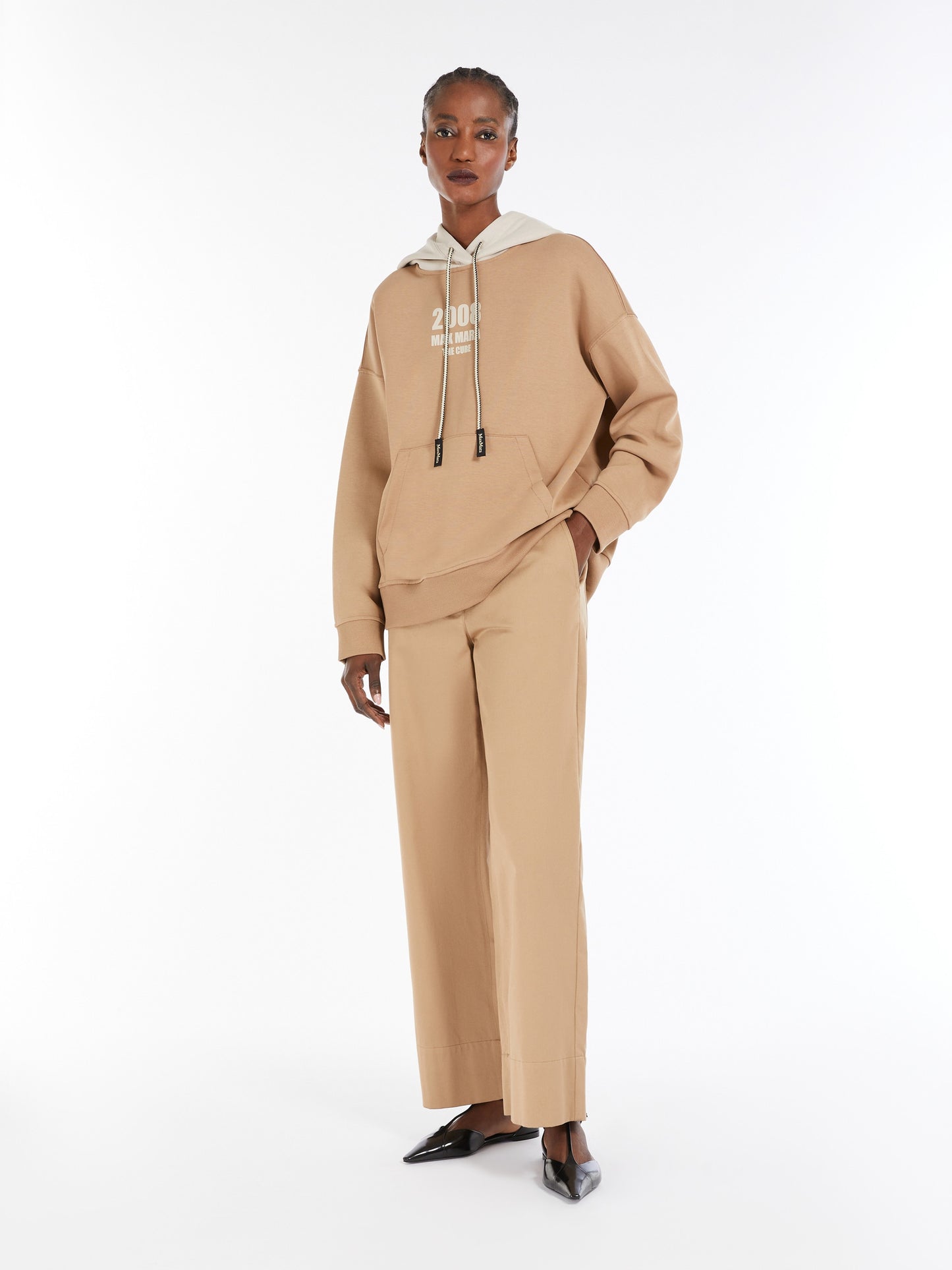 0610 MaxMara սպորտային երկարաթև բլուզ