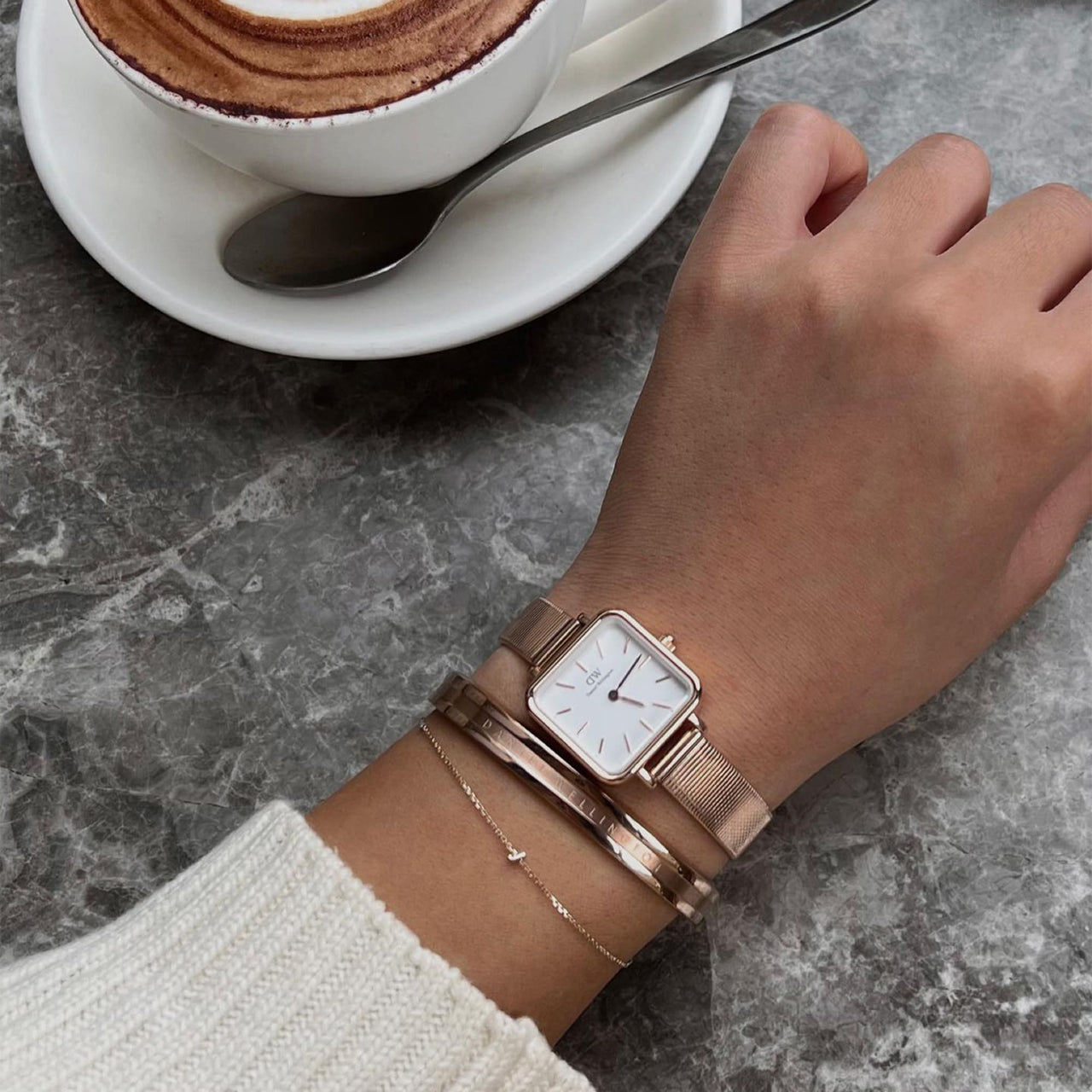 0005 Daniel Wellington թևնոց հաստ