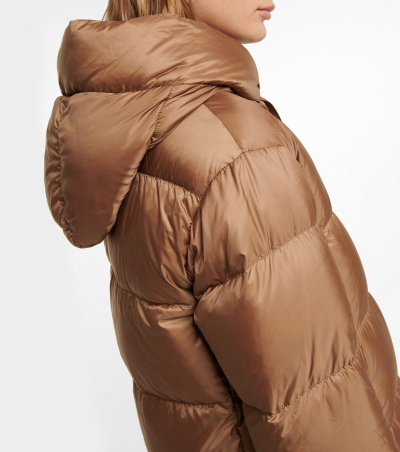 0600 MaxMara ձմեռային վերարկու