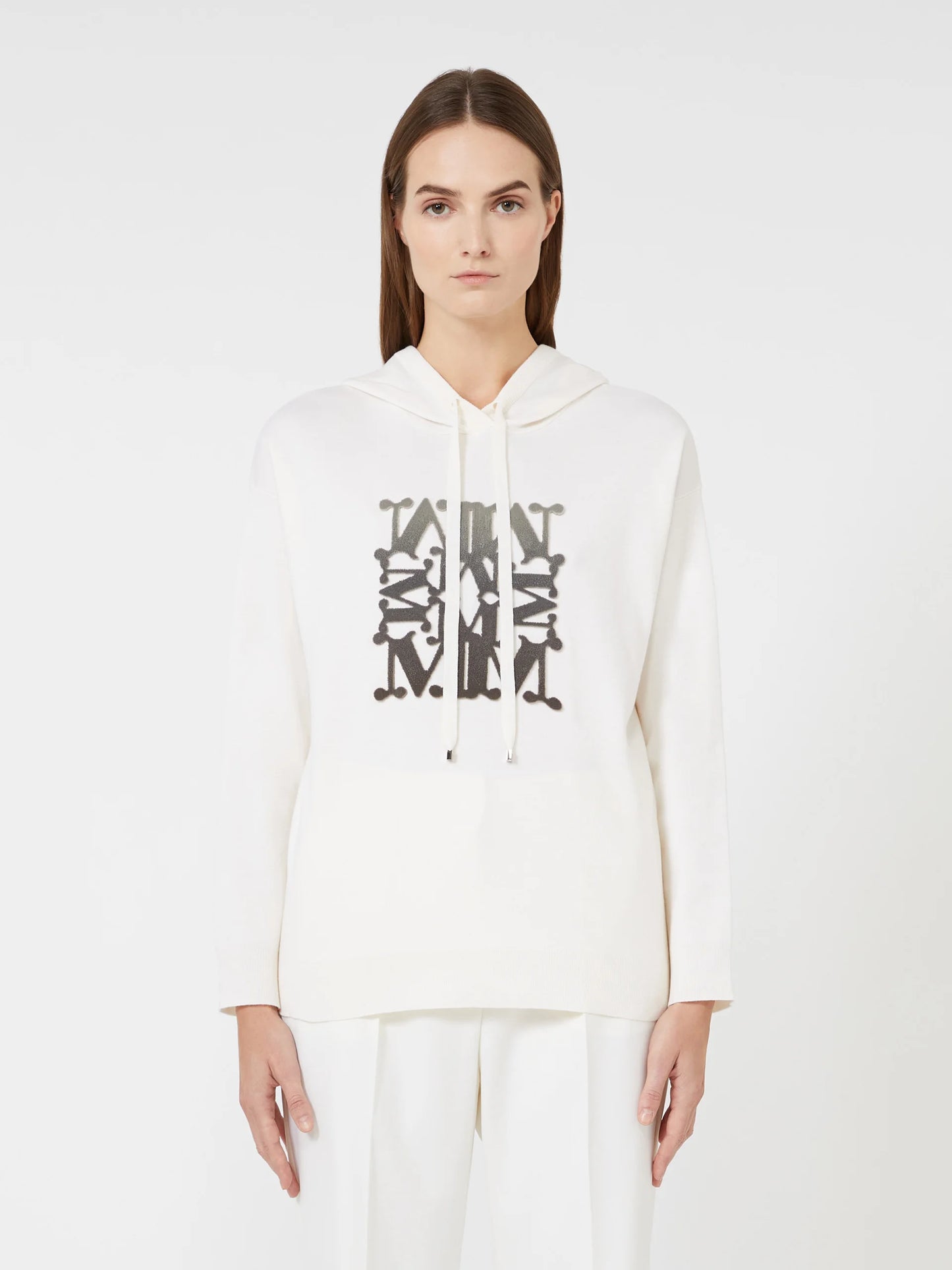 1151 MaxMara սպորտային բլուզ