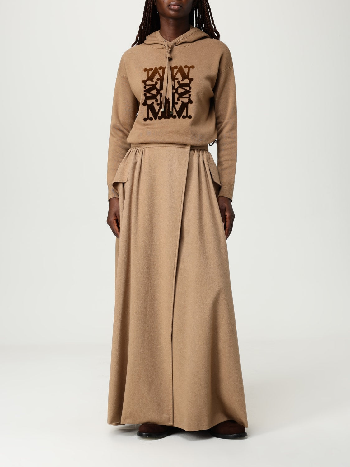 1151 MaxMara սպորտային բլուզ