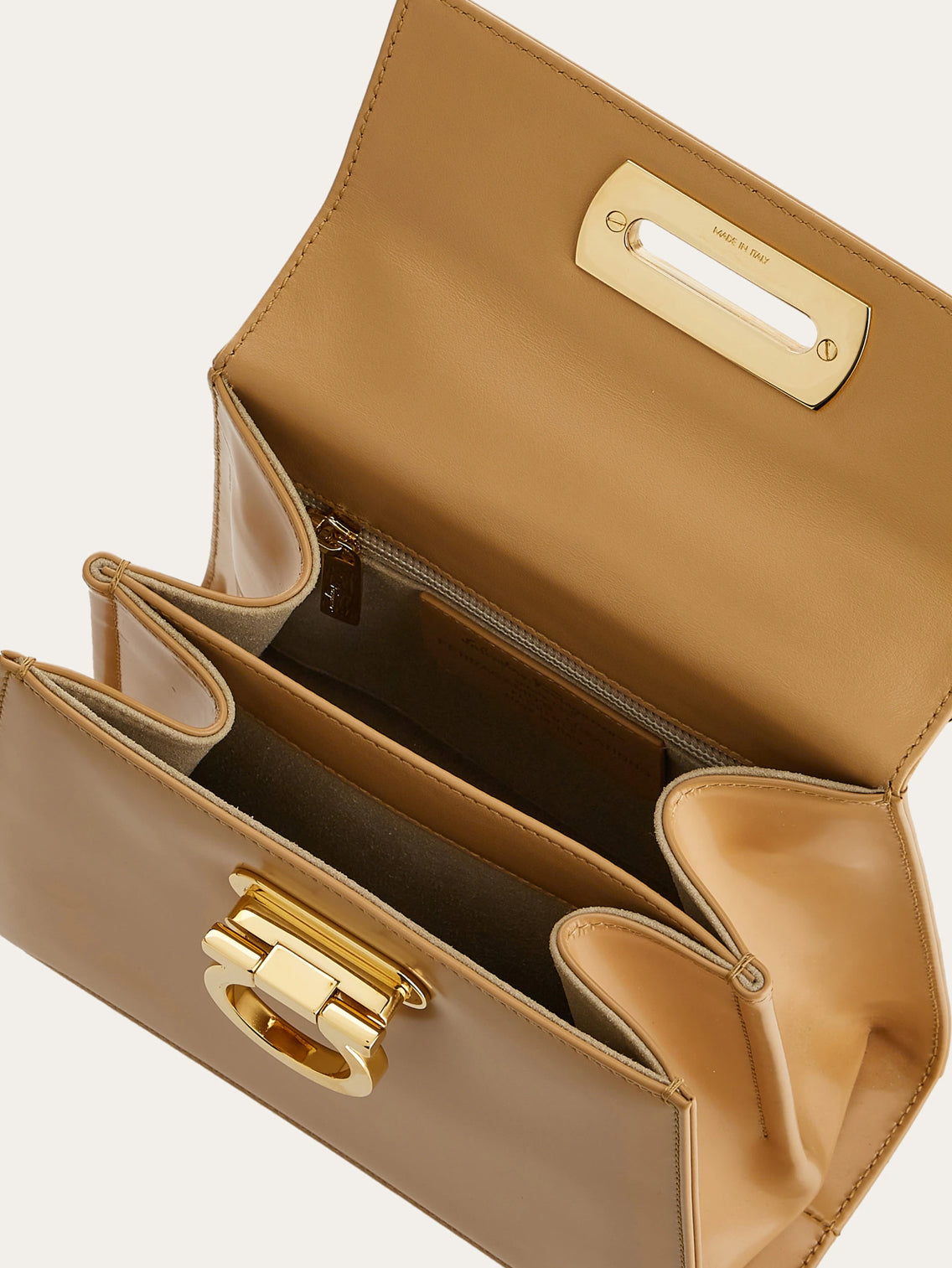 0682 Salvadore Ferragamo պայուսակ