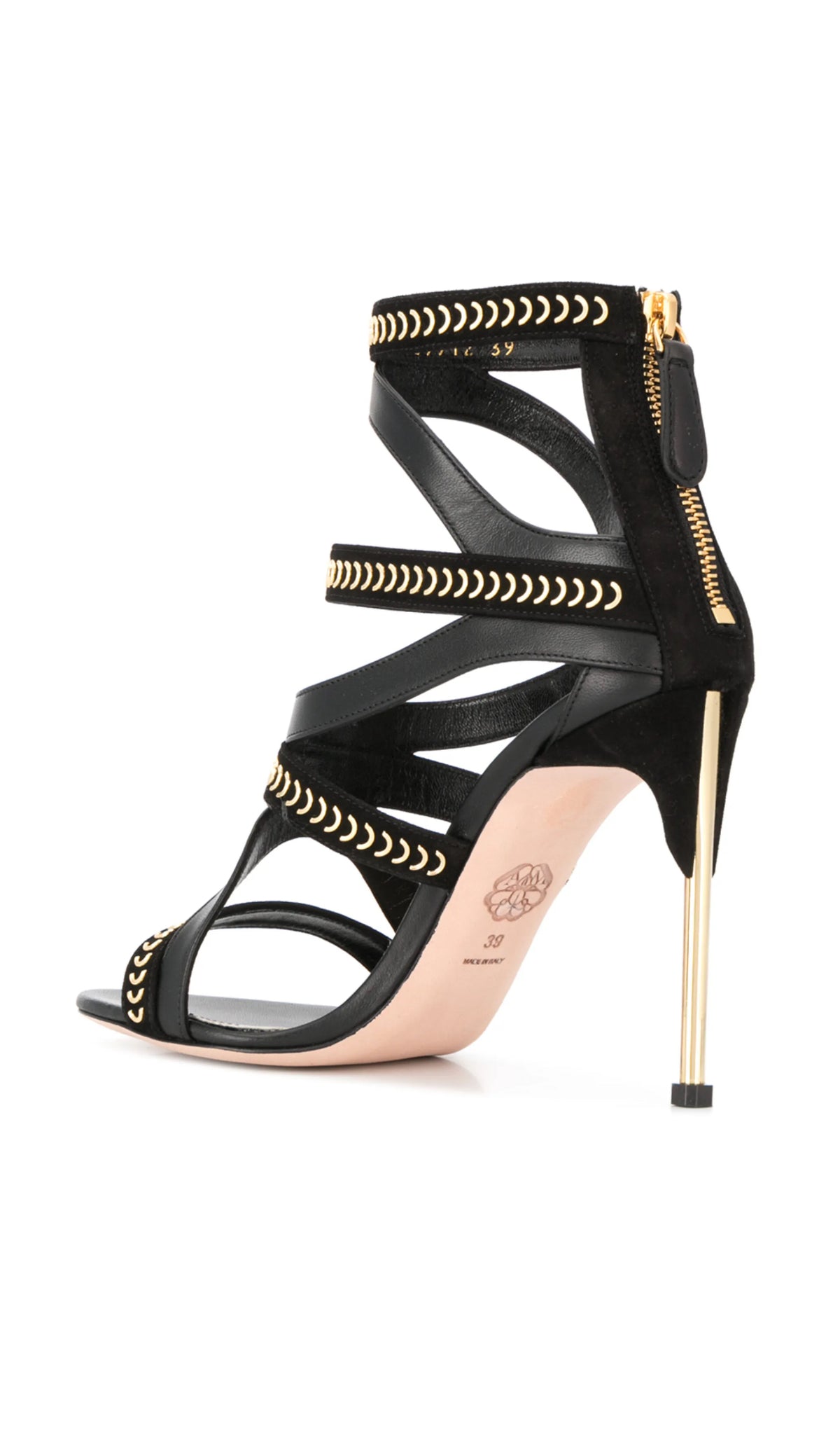 1676 Alexander McQueen
