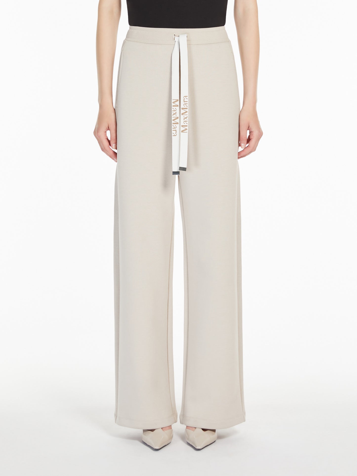 0564 MaxMara սպորտային հագուստ