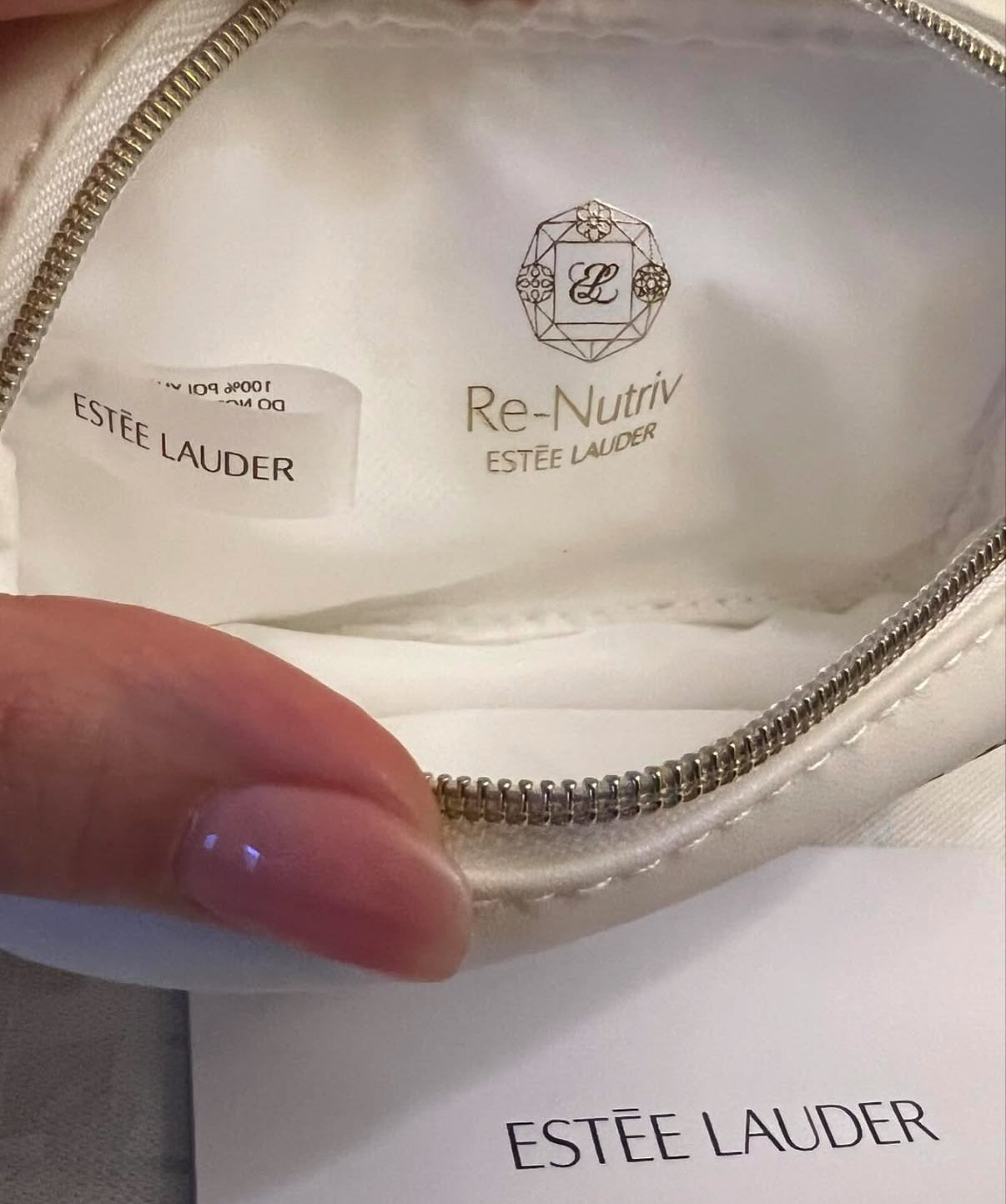 0073 Estée Lauder կոսմետիկ պայուսակ