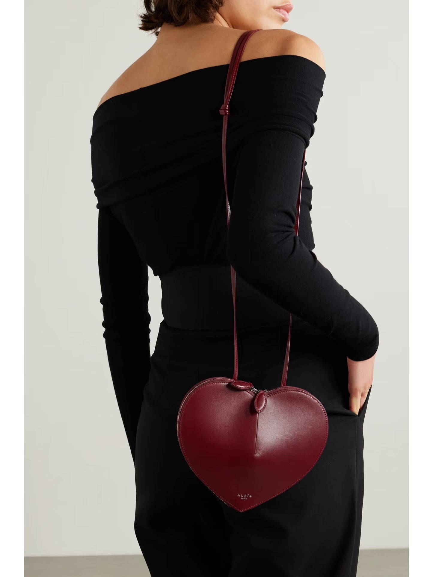 0161 ALAÏA պայուսակ սիրտ