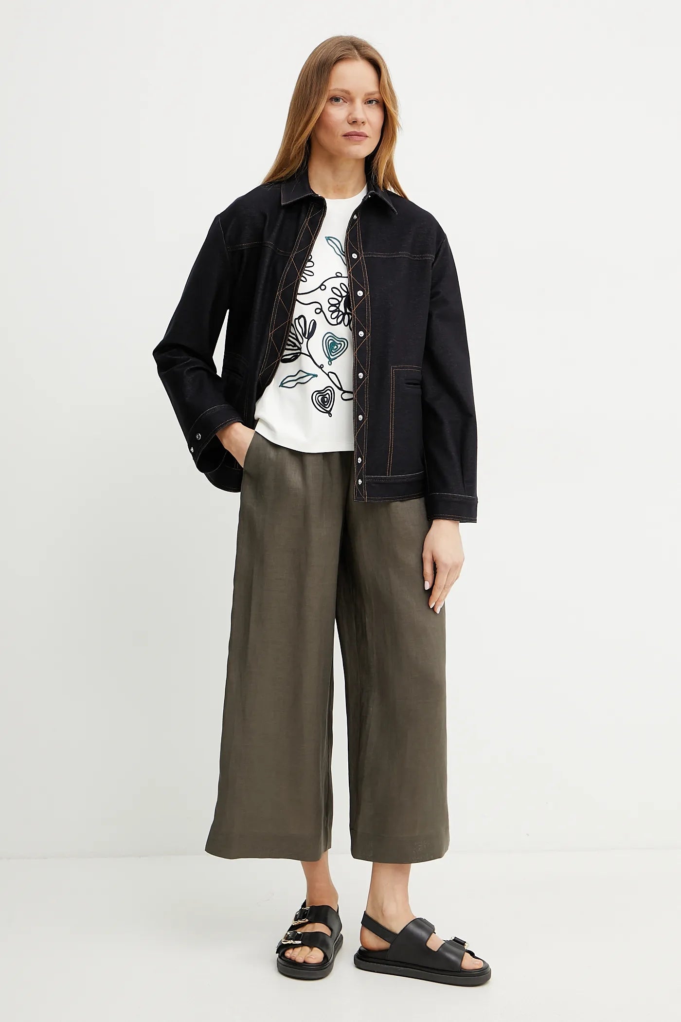 0882 MaxMara կարճաթև բլուզ