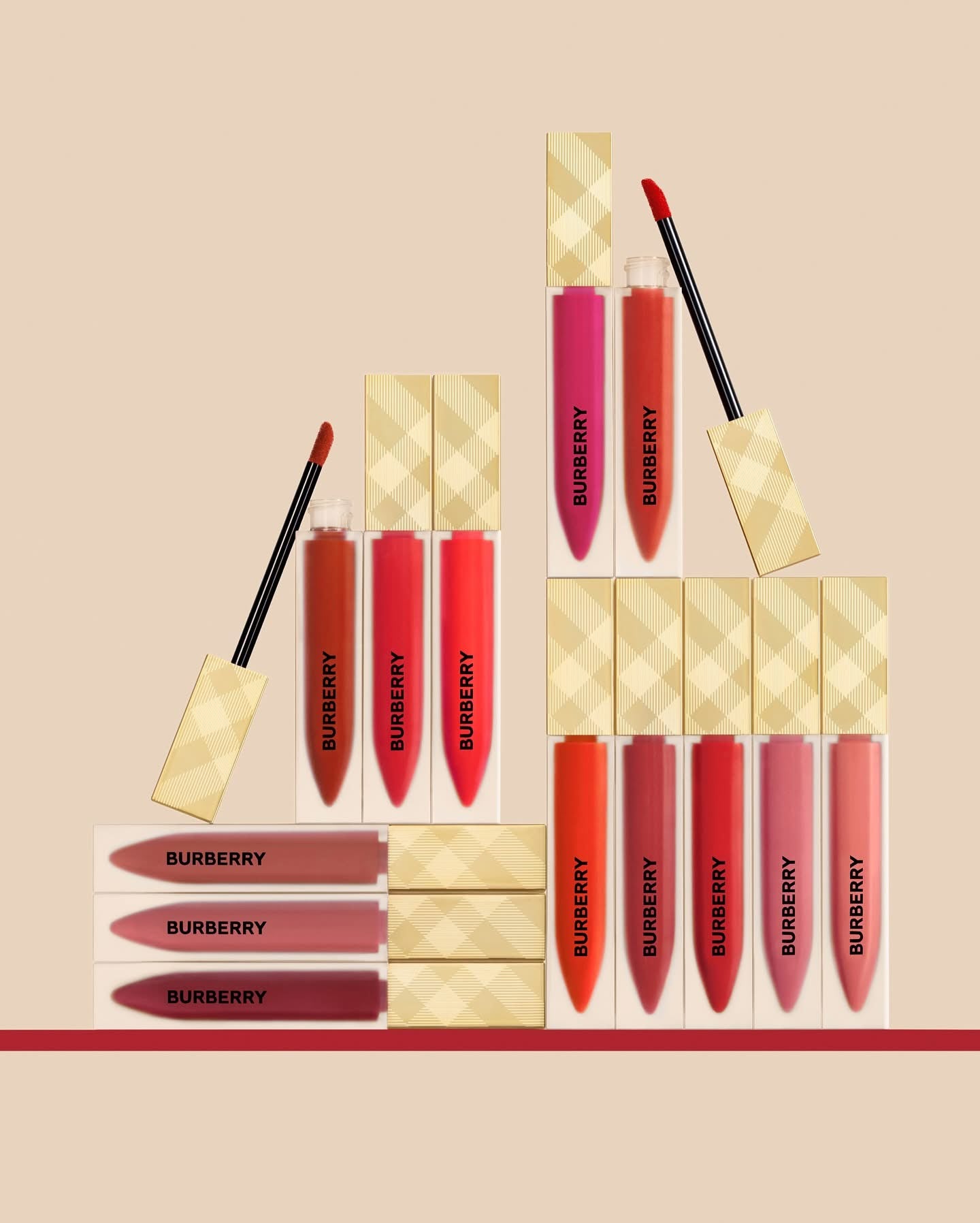 0205 Burberry շրթներկ
