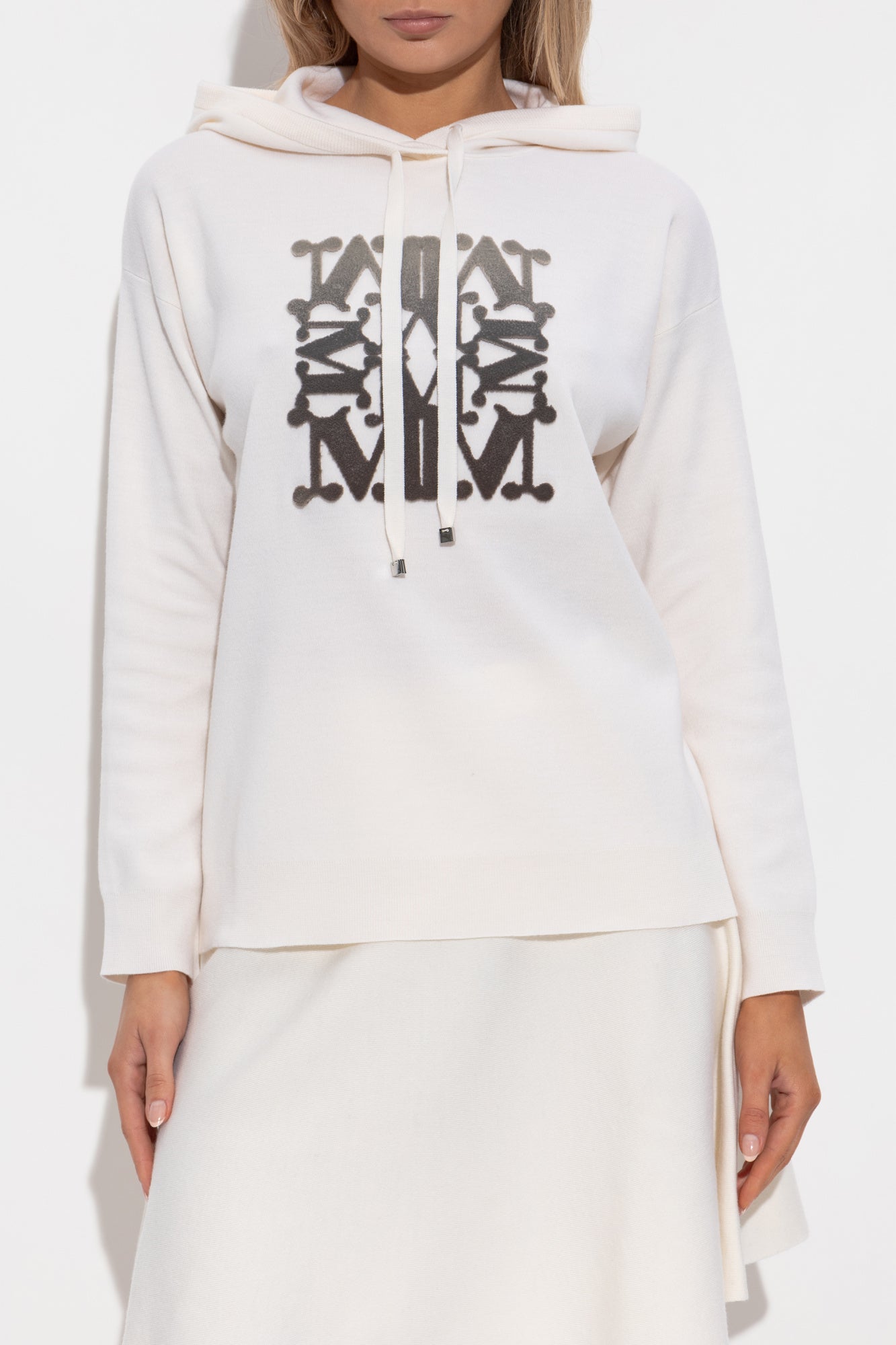 1151 MaxMara սպորտային բլուզ
