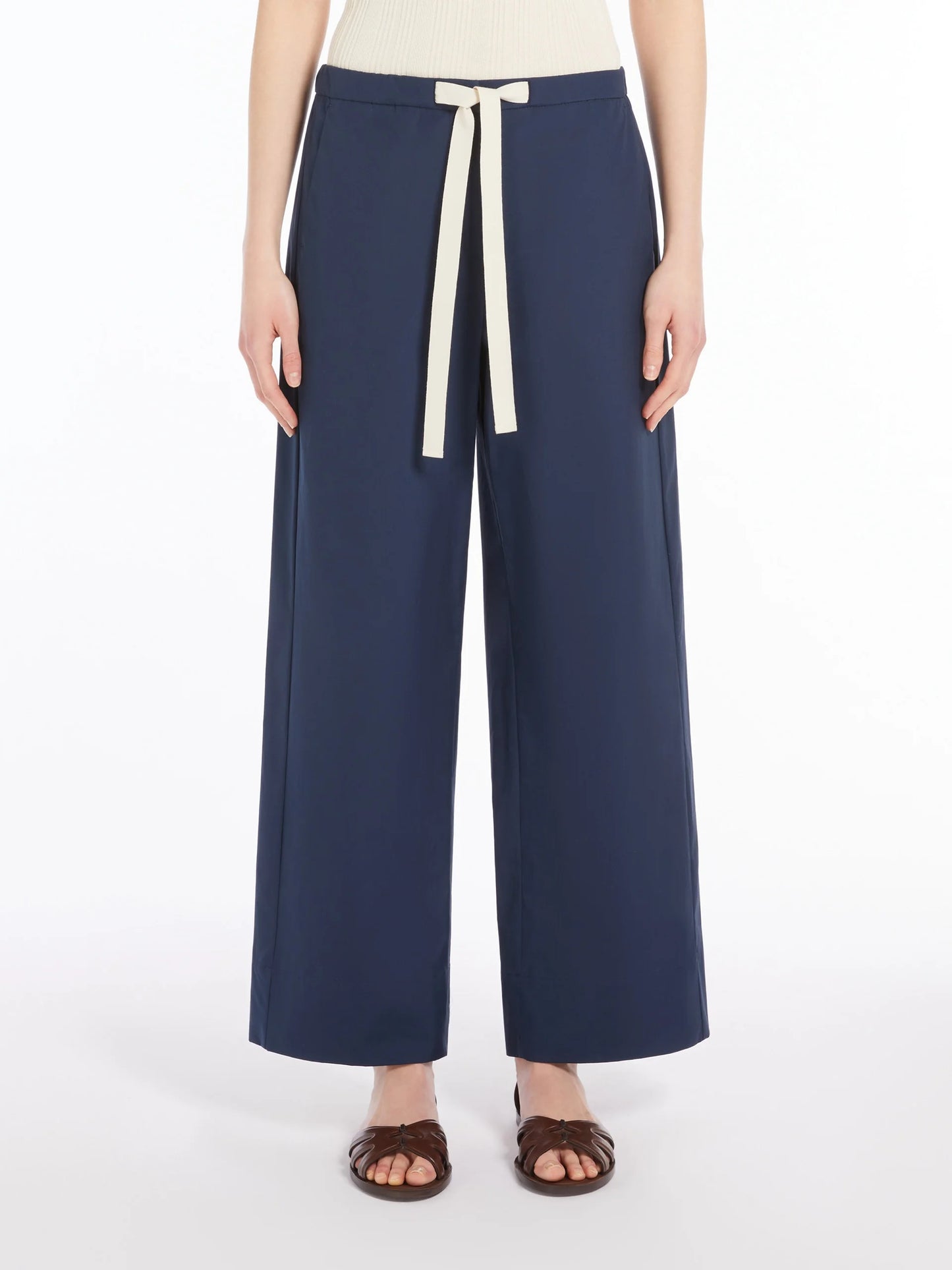 1052 MaxMara կտորե տաբատ