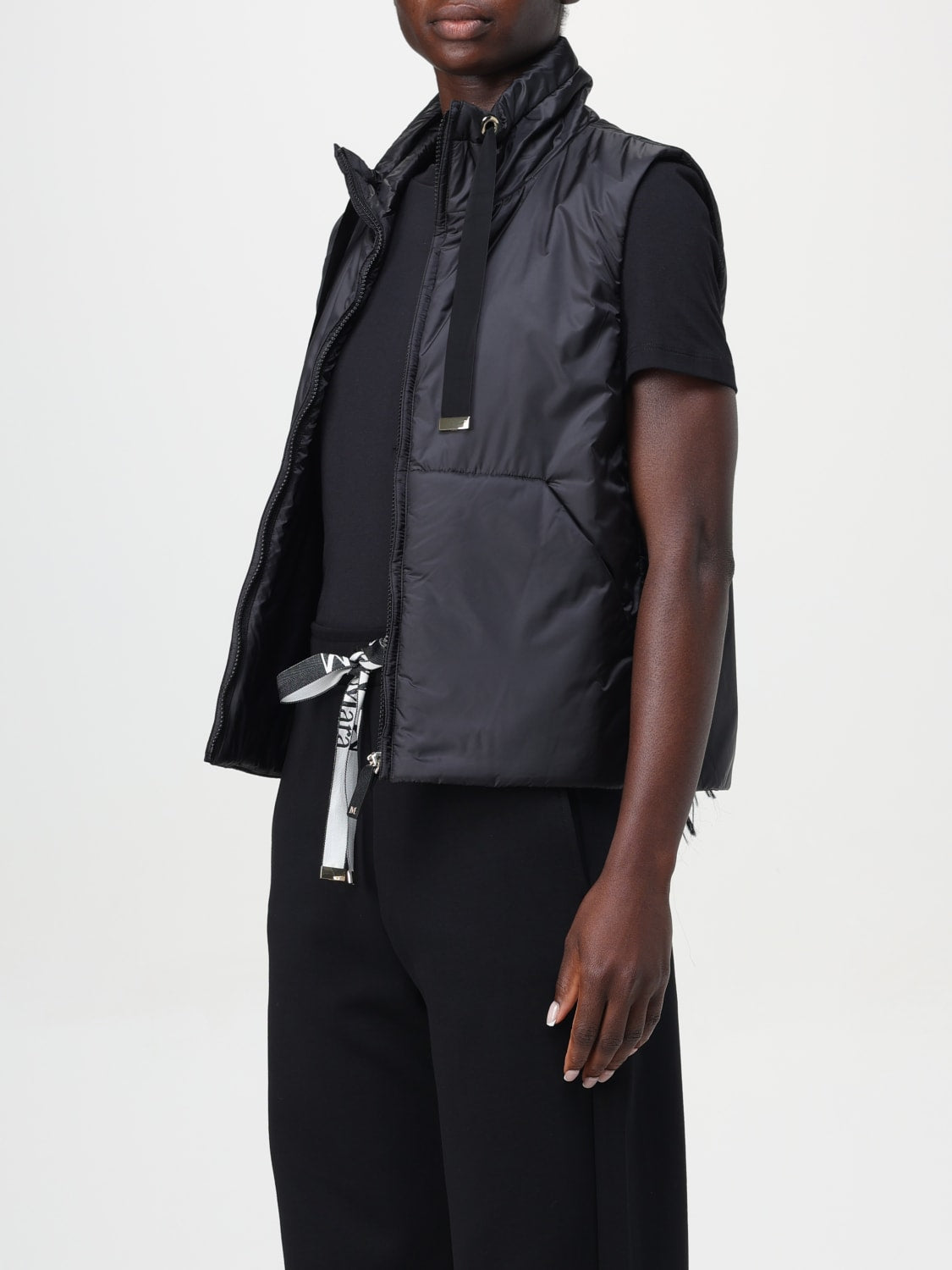 0489 MaxMara ժիլետ