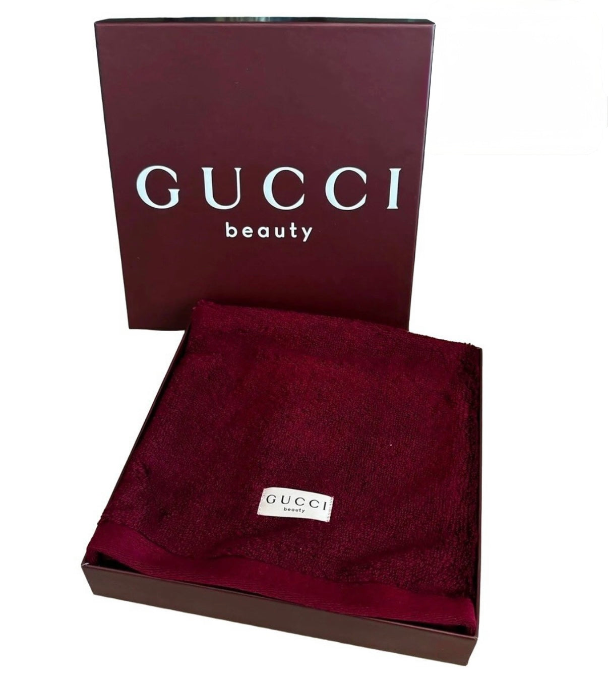 1147 Gucci սրբիչ