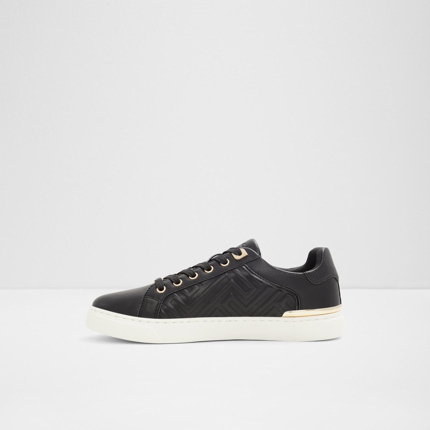 1660 ALDO սպորտային կոշիկ