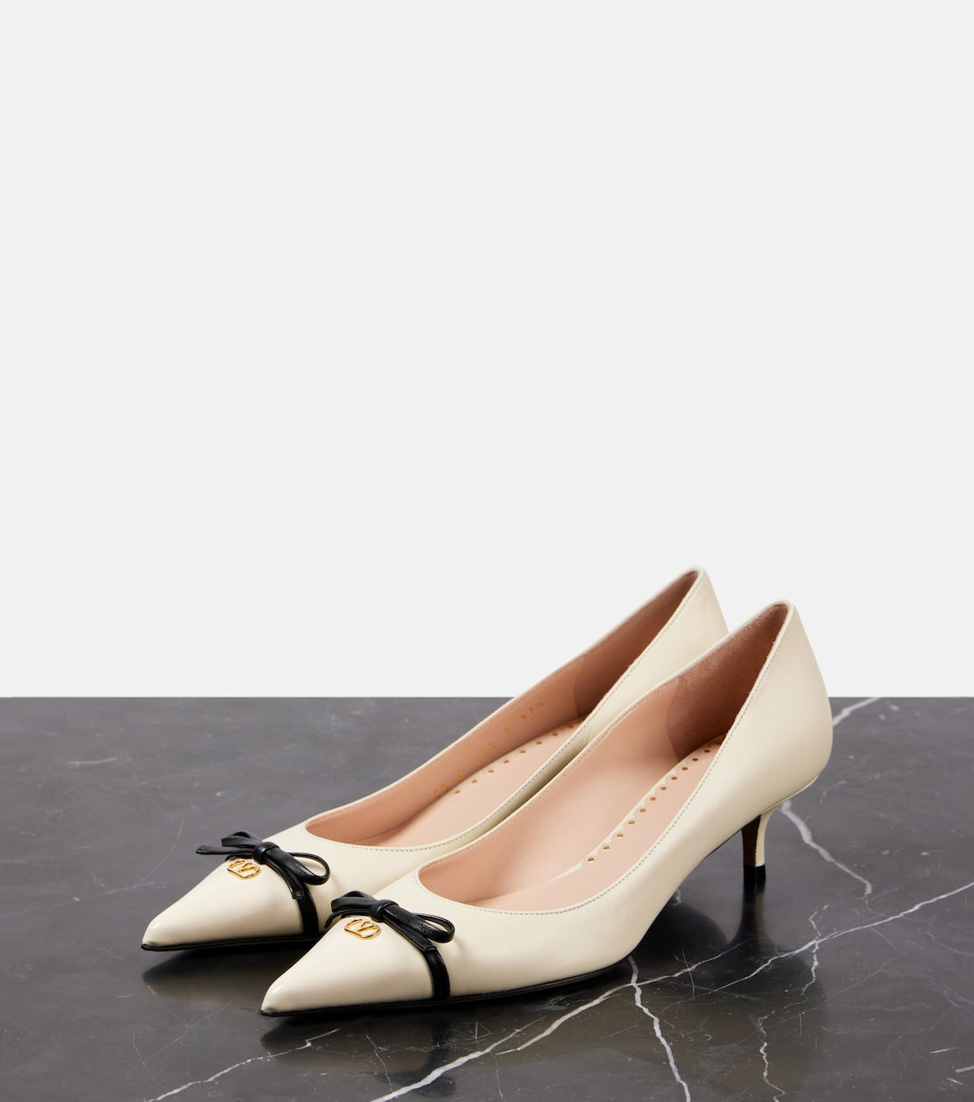 1530 Valentino կոշիկներ