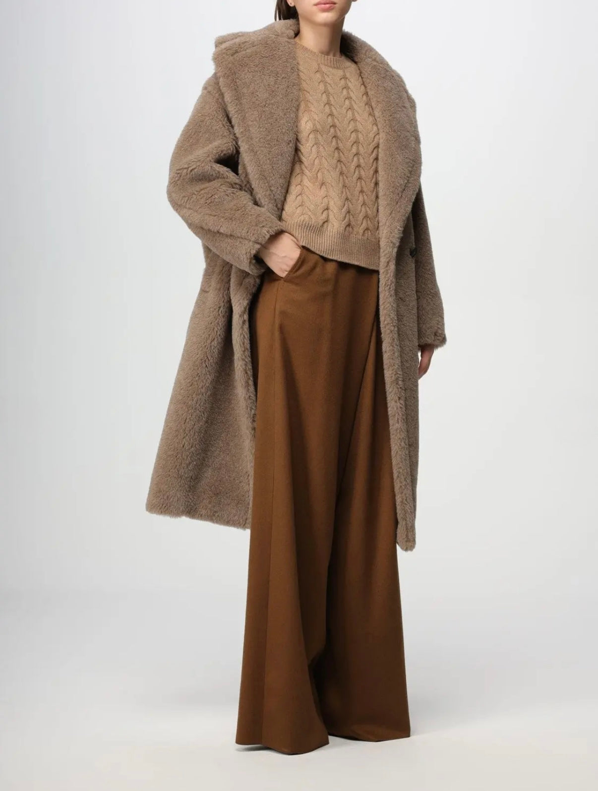 1411 MaxMara վերարկու