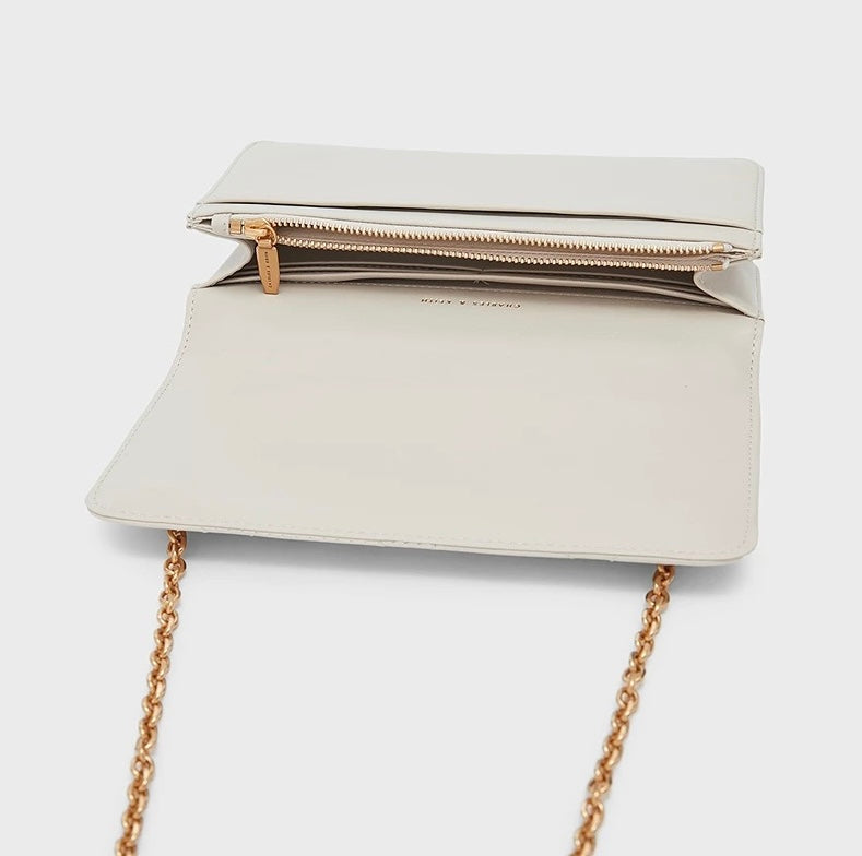 0629 Charles & Keith պայուսակ