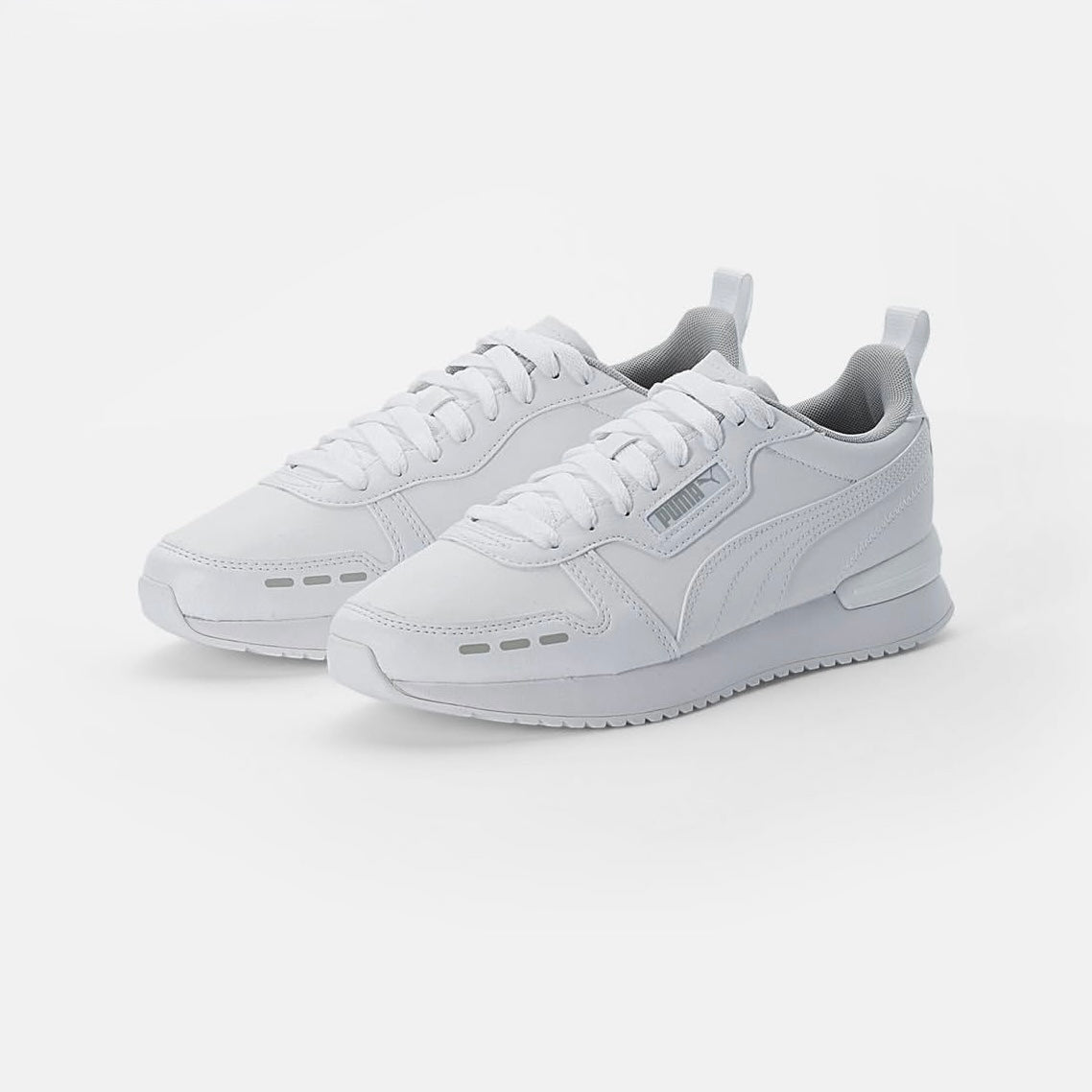 1486 Puma սպորտային կոշիկ