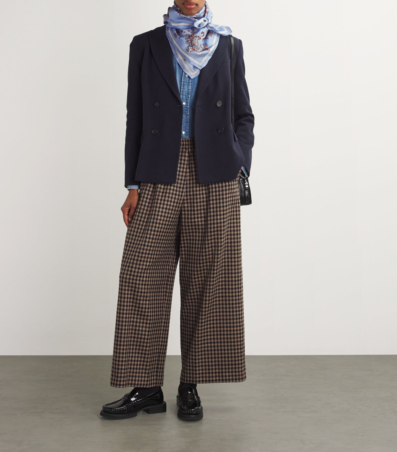 1164 MaxMara վզկապ