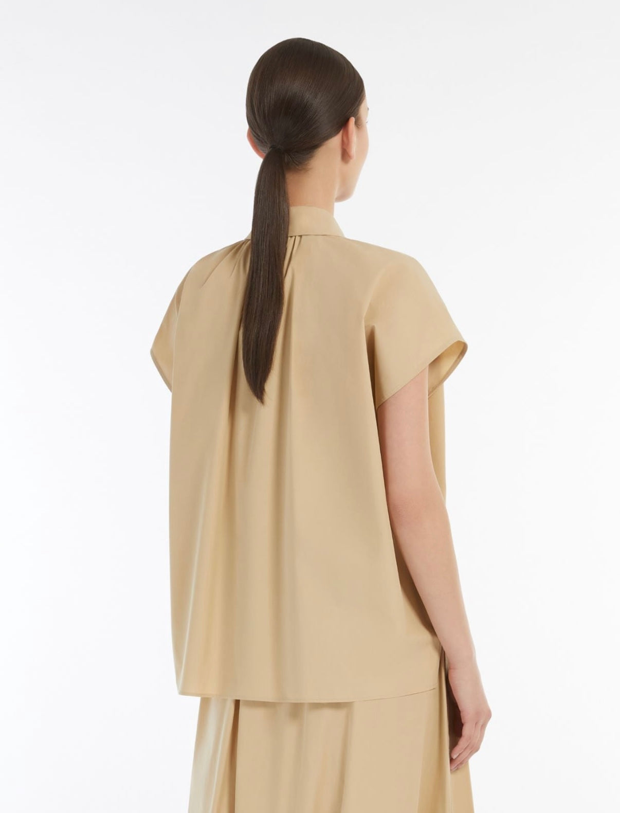 0989 MaxMara կարճաթև վերնաշապիկ
