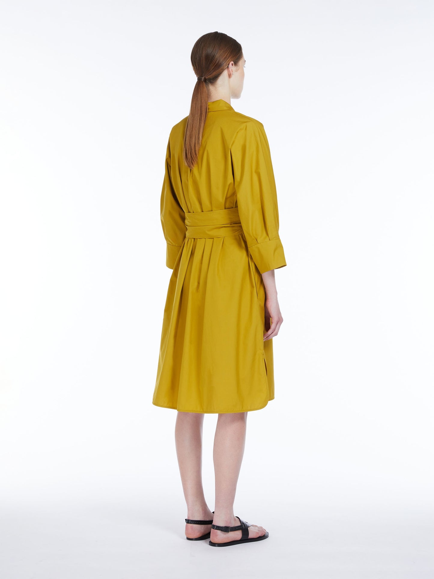 0968 MaxMara զգեստ