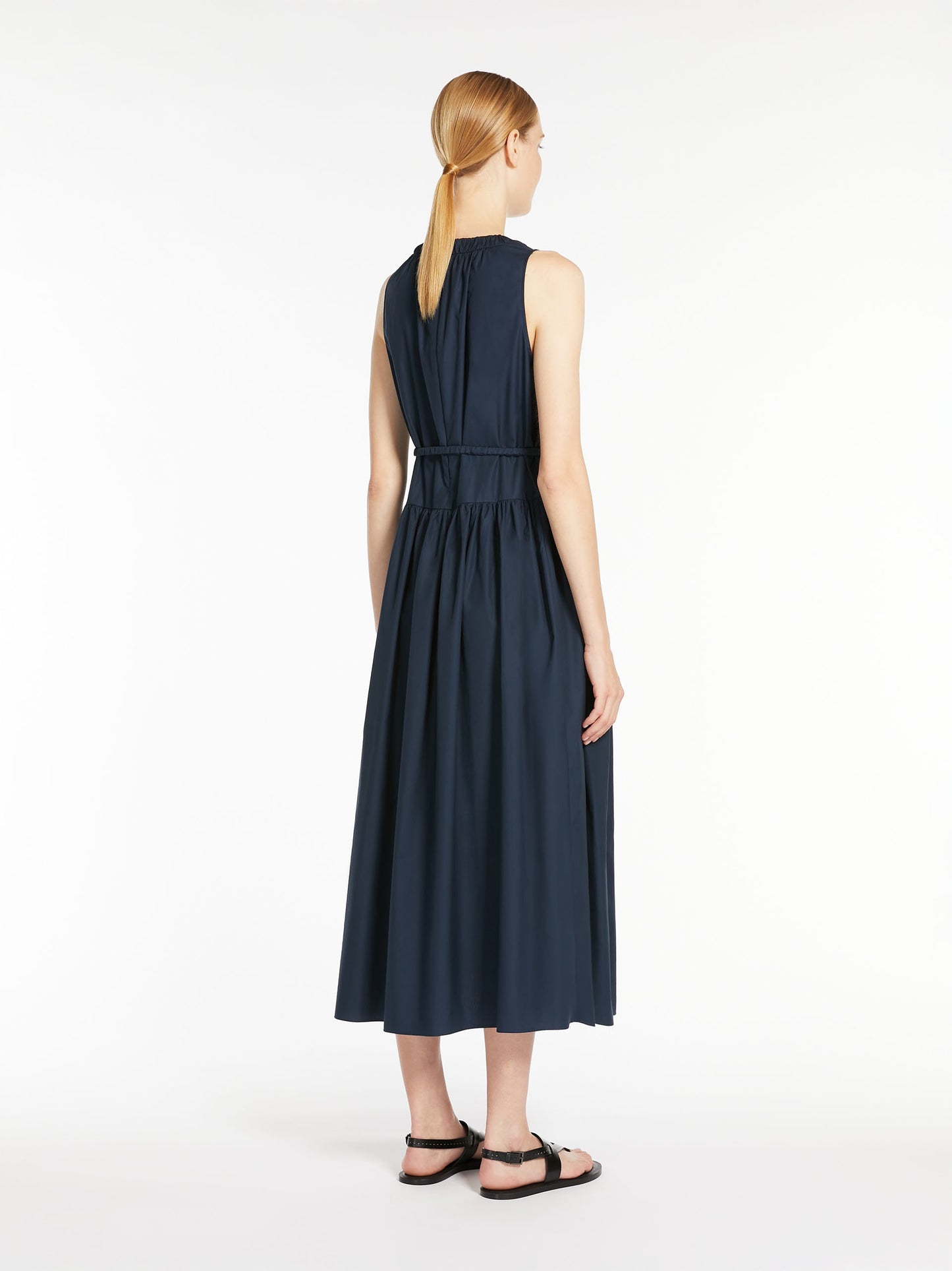 0970 MaxMara զգեստ