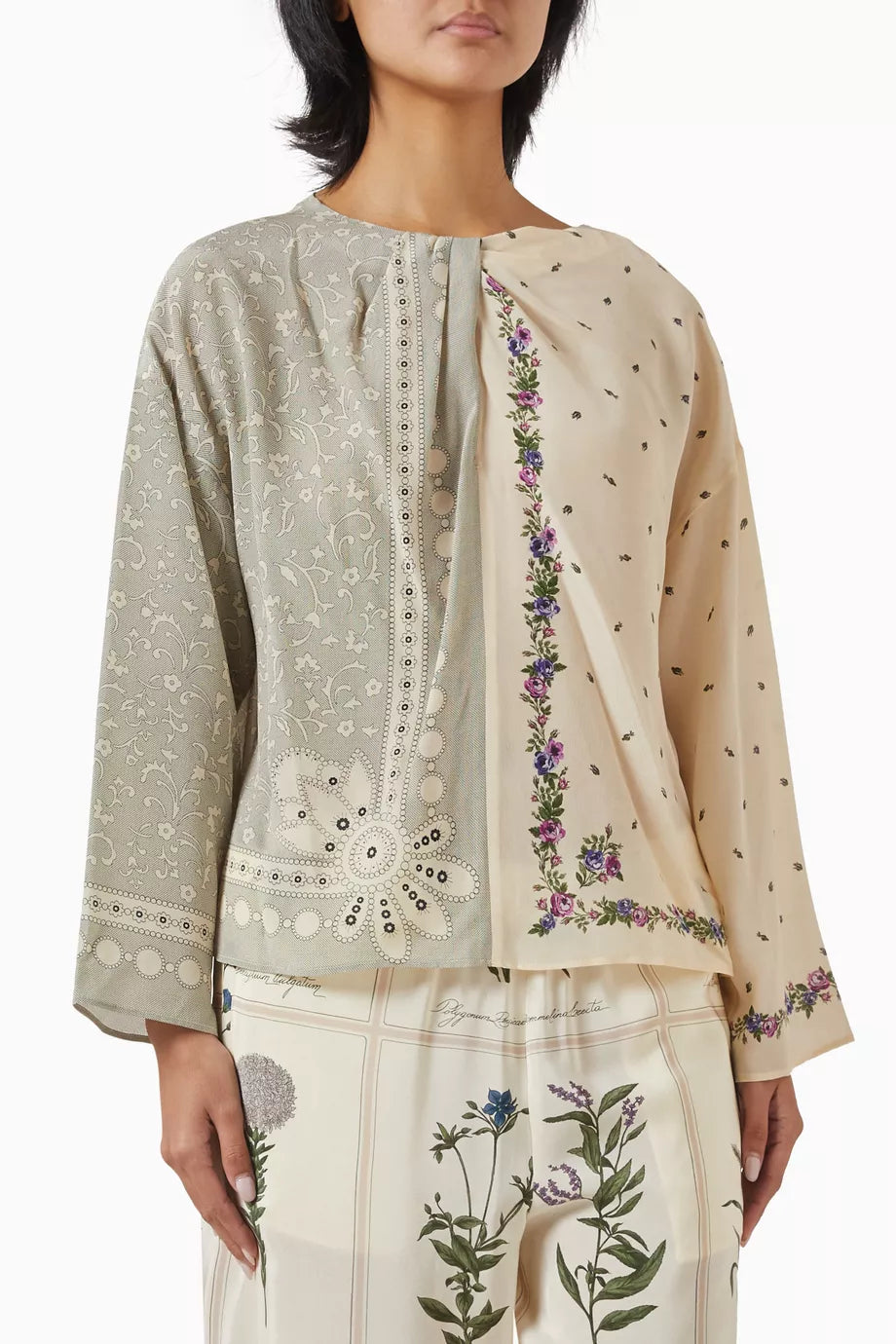 1004 MaxMara երկարաթև բլուզ
