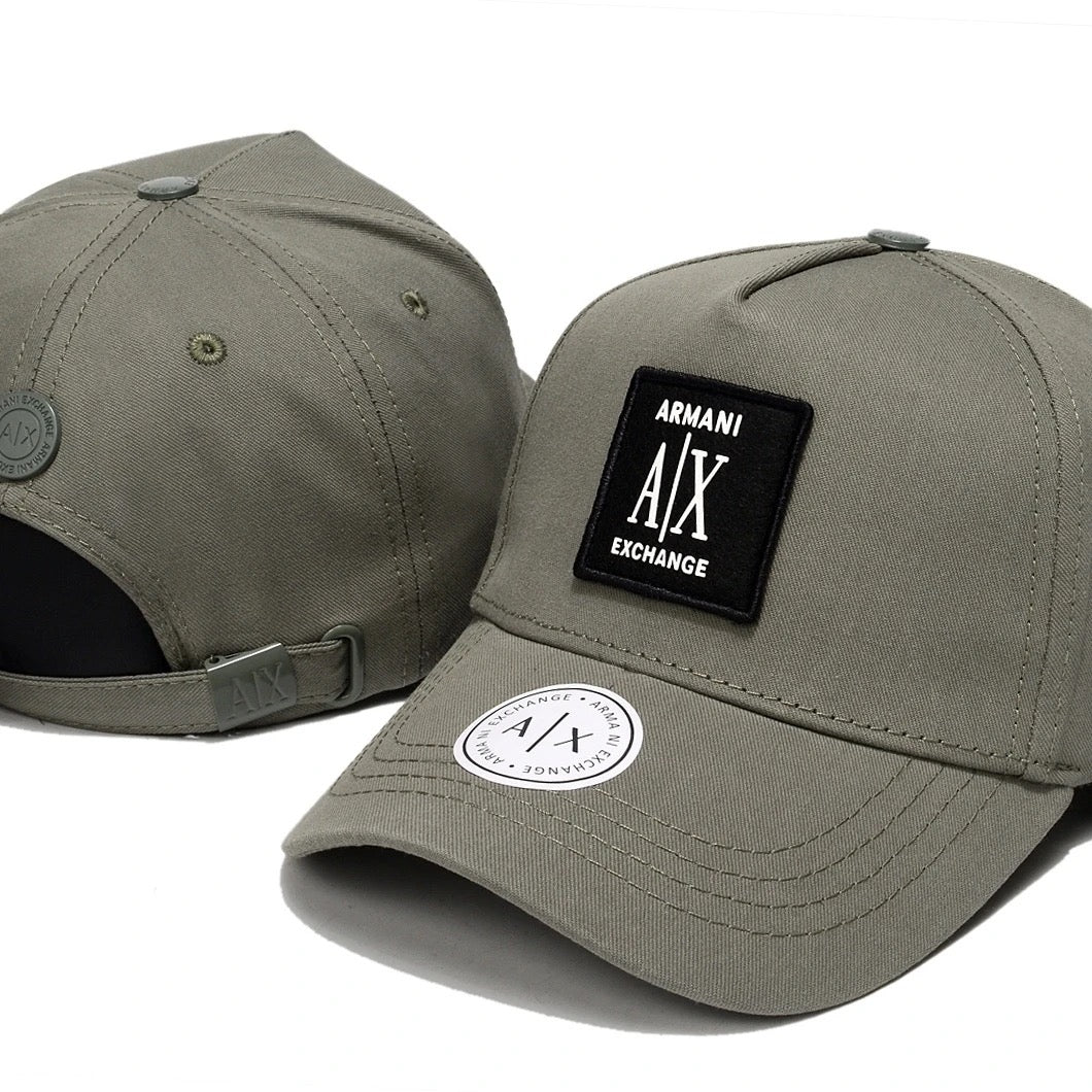 1441 Armani Exchange գլխարկ