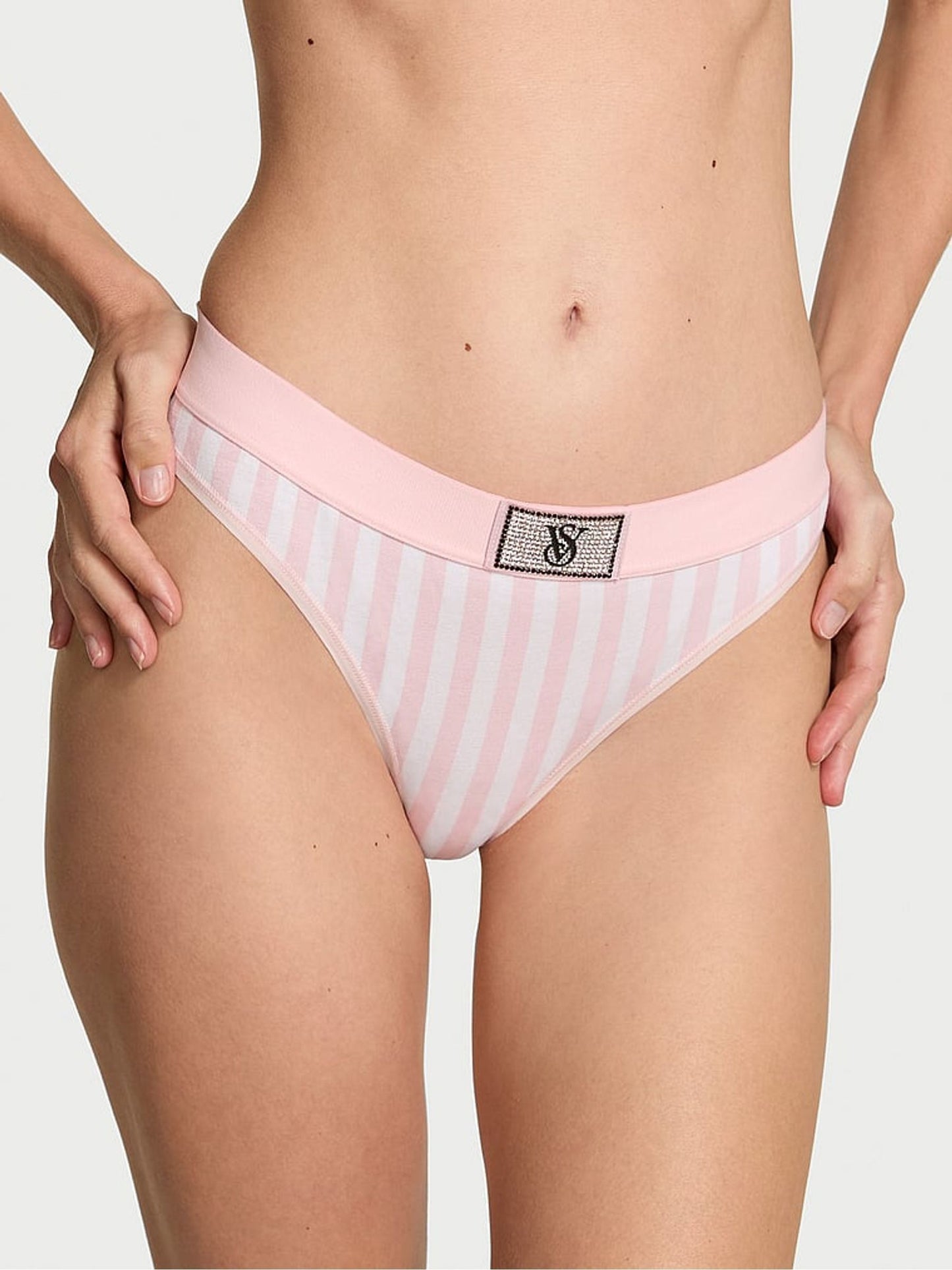 1269 Victoria Secret ներքնազգեստ