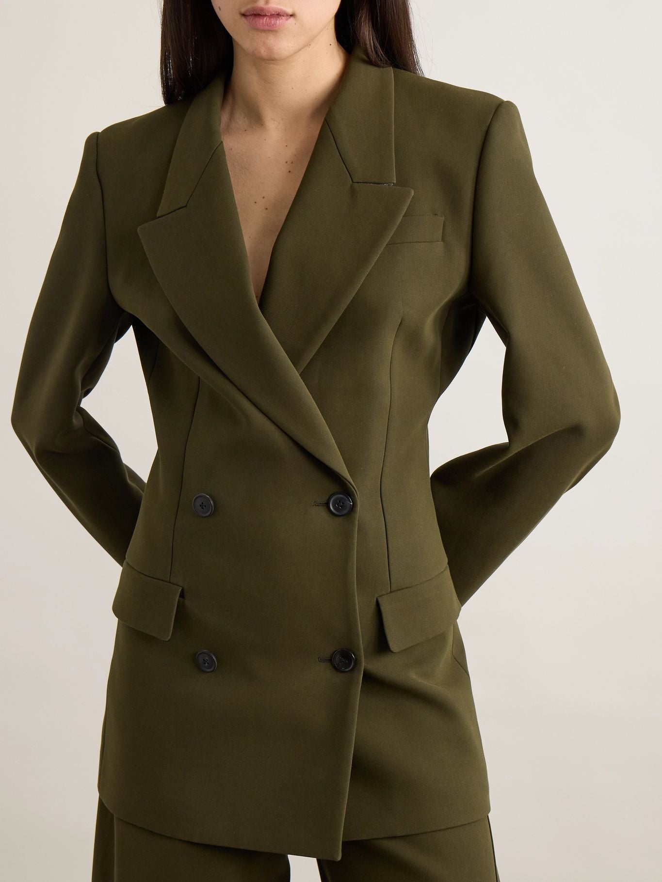 1112 ALAÏA կոստյում