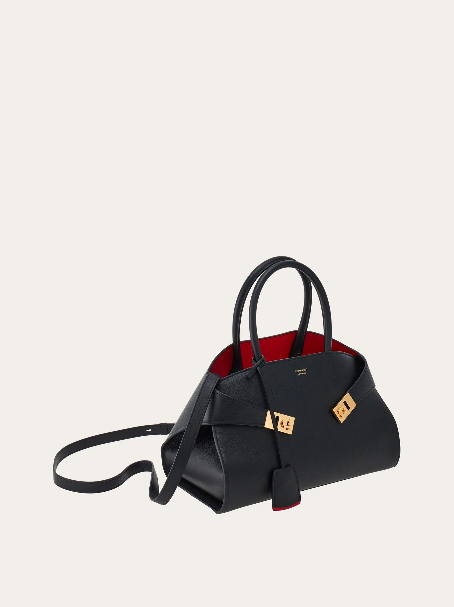 0635 Salvadore Ferragamo պայուսակ
