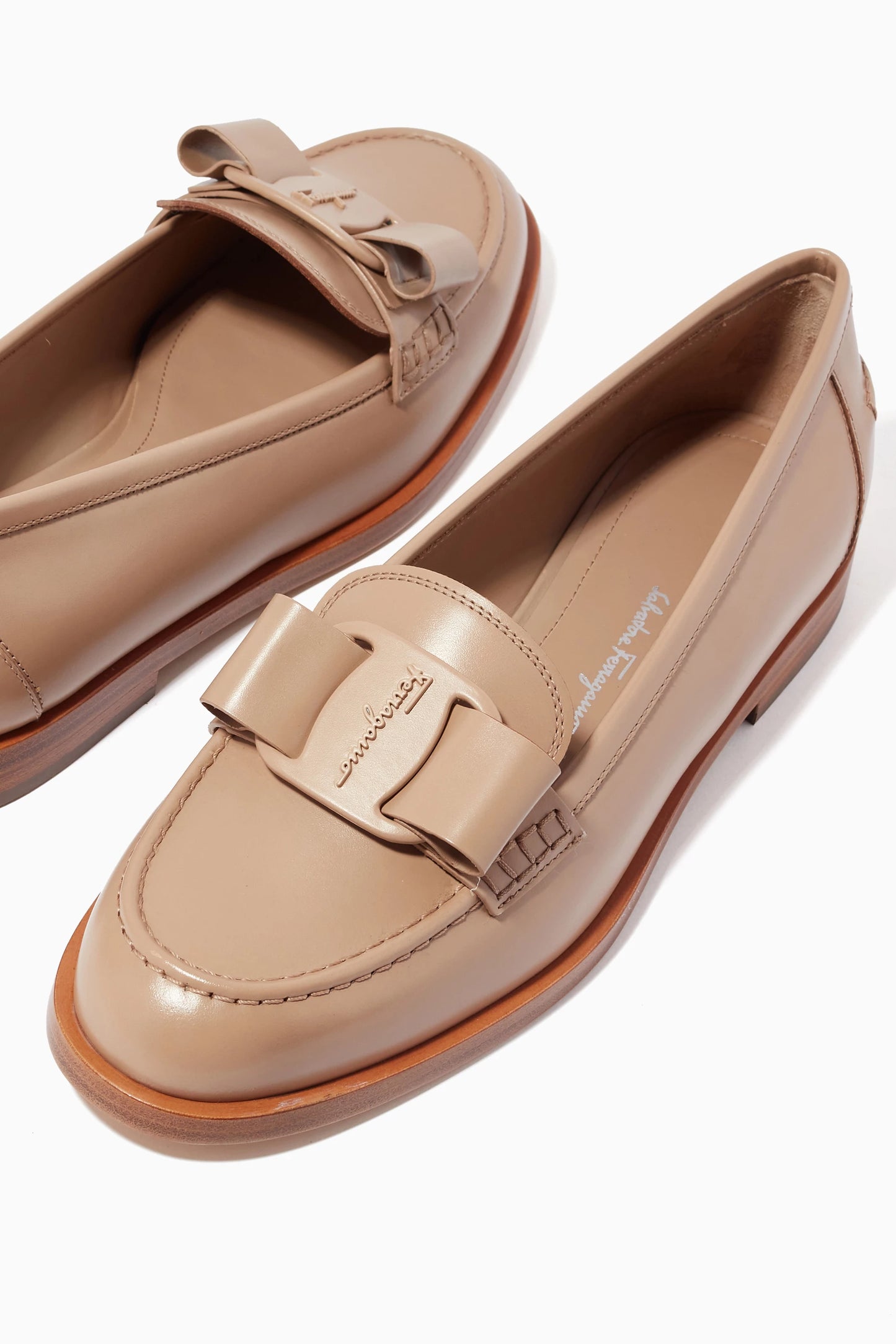 1016 Salvadore Ferragamo