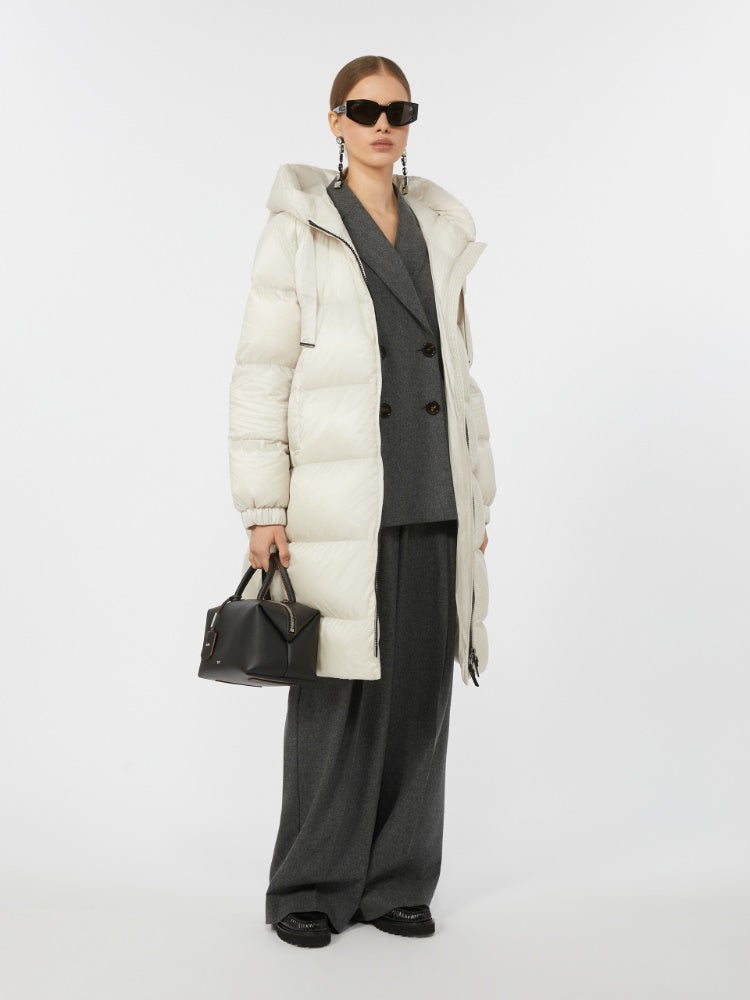 0600 MaxMara ձմեռային վերարկու