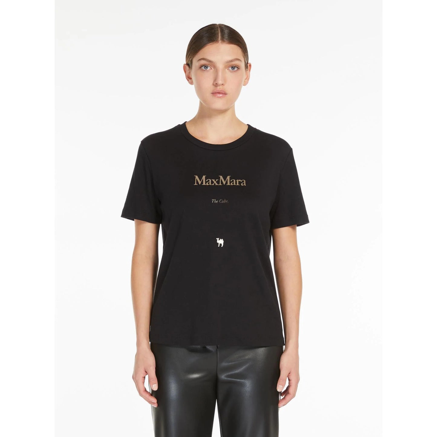 0136 MaxMara կարճաթև բլուզ
