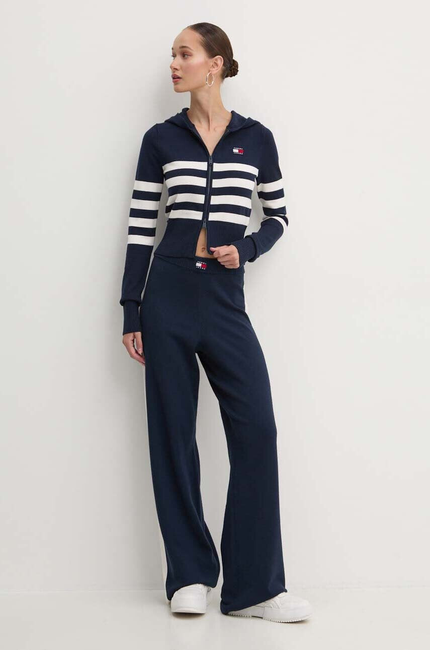 0215 Tommy Hilfiger ժակետ գլխարկով
