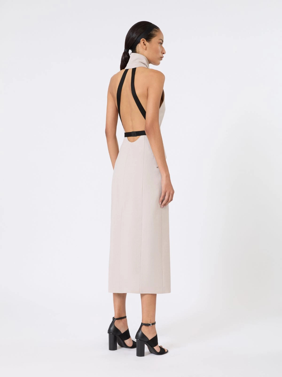 1582 MaxMara զգեստ