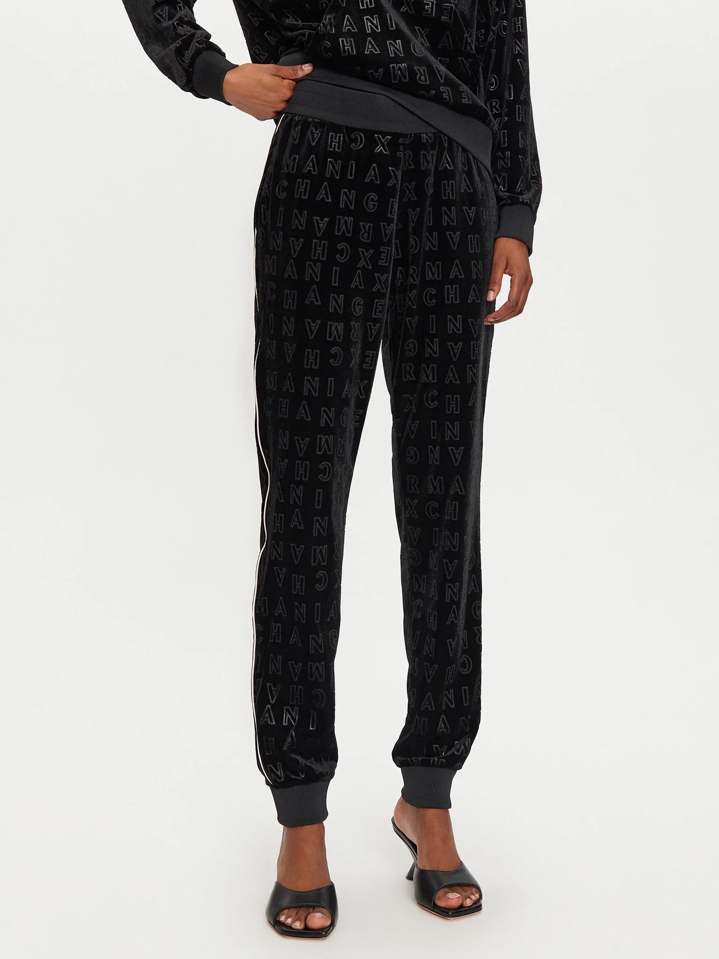 0692 Armani Exchange սպորտային հագուստ