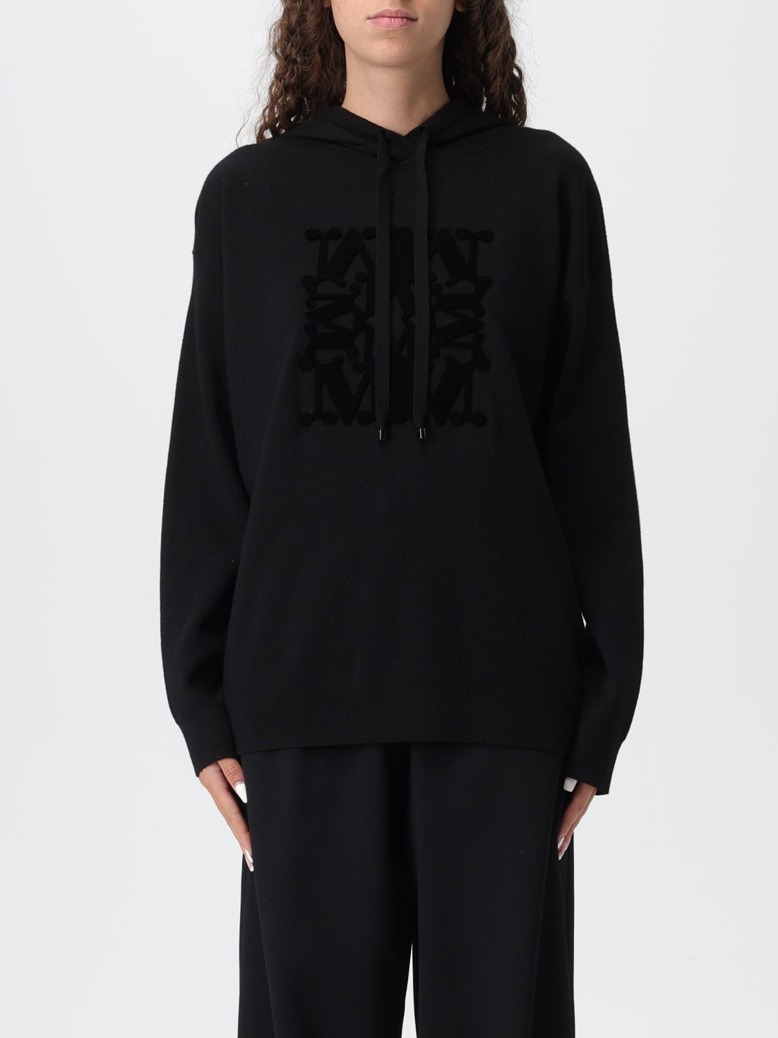 1151 MaxMara սպորտային բլուզ
