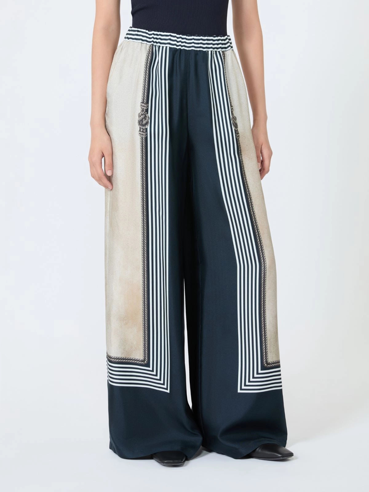 1574 MaxMara մետաքսե տաբատ