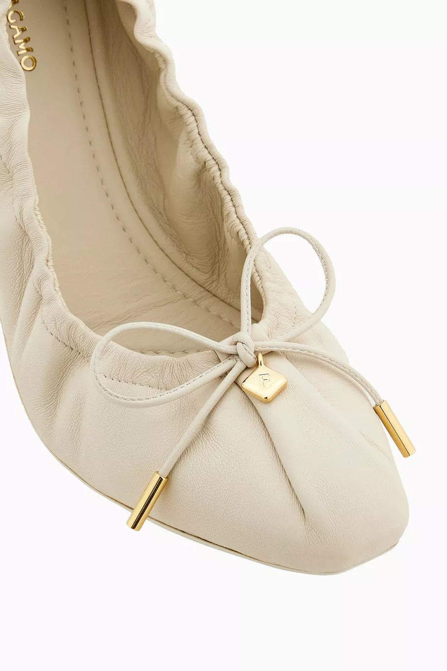 1039 Salvadore Ferragamo կոշիկ